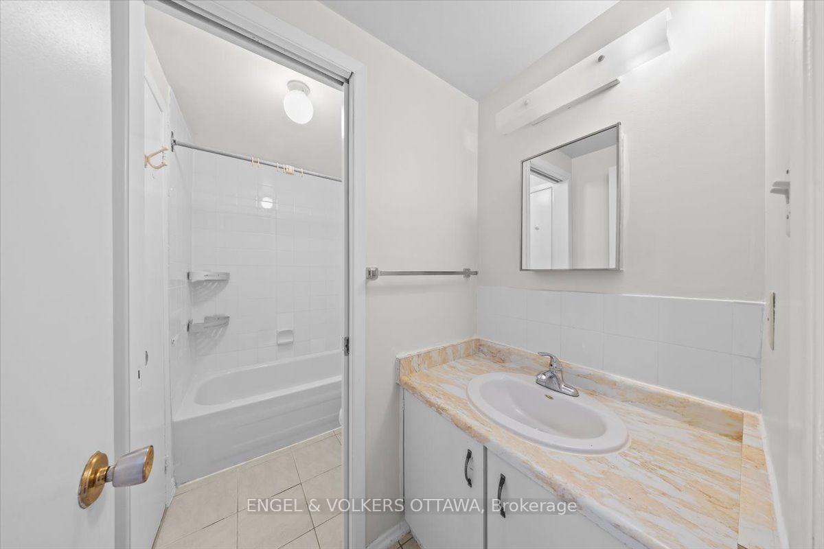 Photo 23 of Unit 35, 75 Angela Private, Ottawa, Heron Gate/Industrial Park — HOMEH