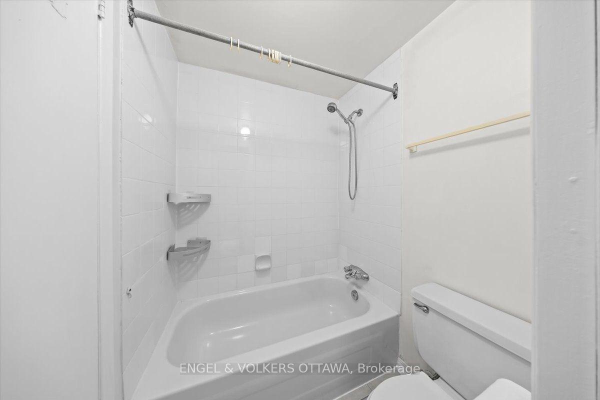 Photo 24 of Unit 35, 75 Angela Private, Ottawa, Heron Gate/Industrial Park — HOMEH