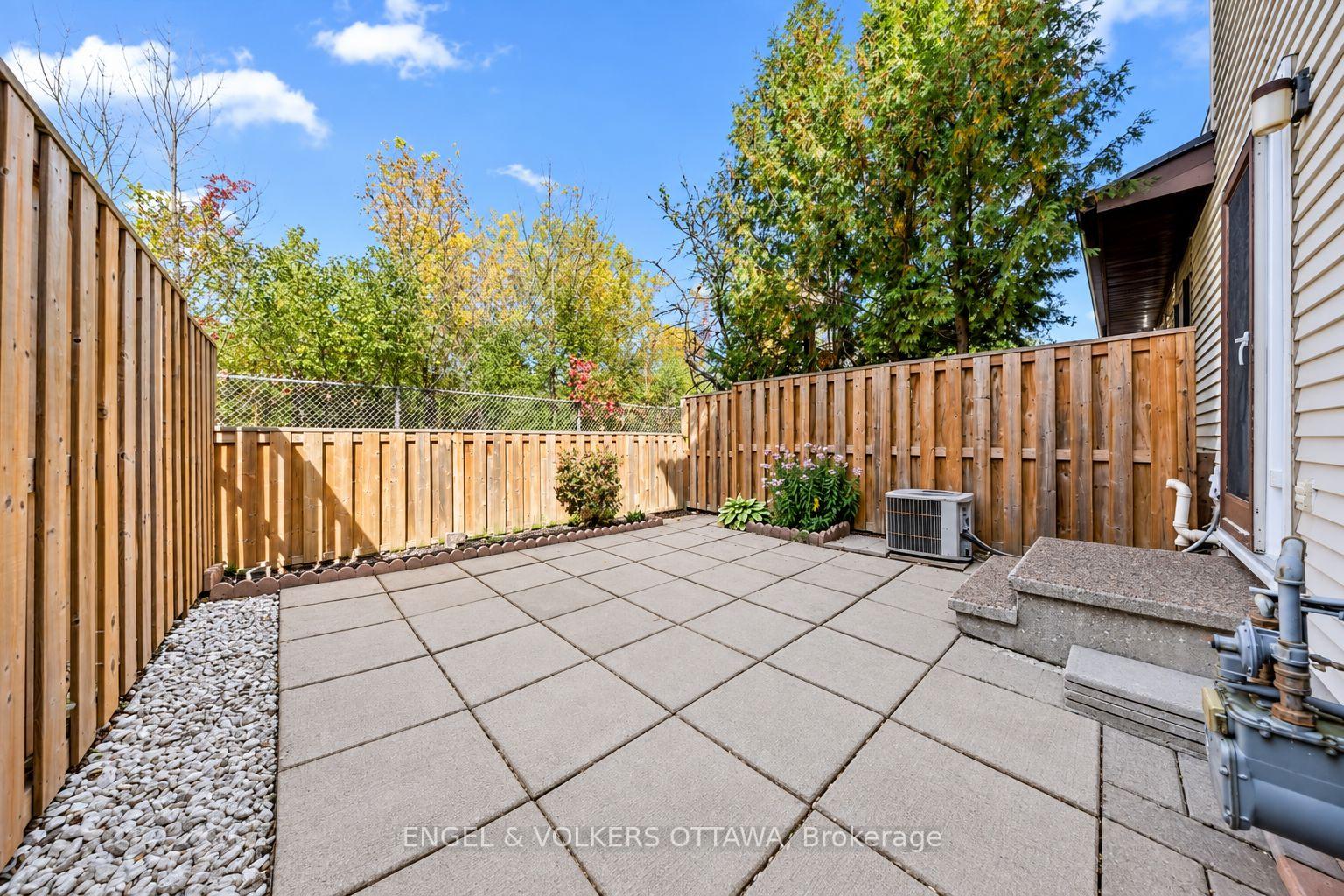 Photo 36 of Unit 35, 75 Angela Private, Ottawa, Heron Gate/Industrial Park — HOMEH