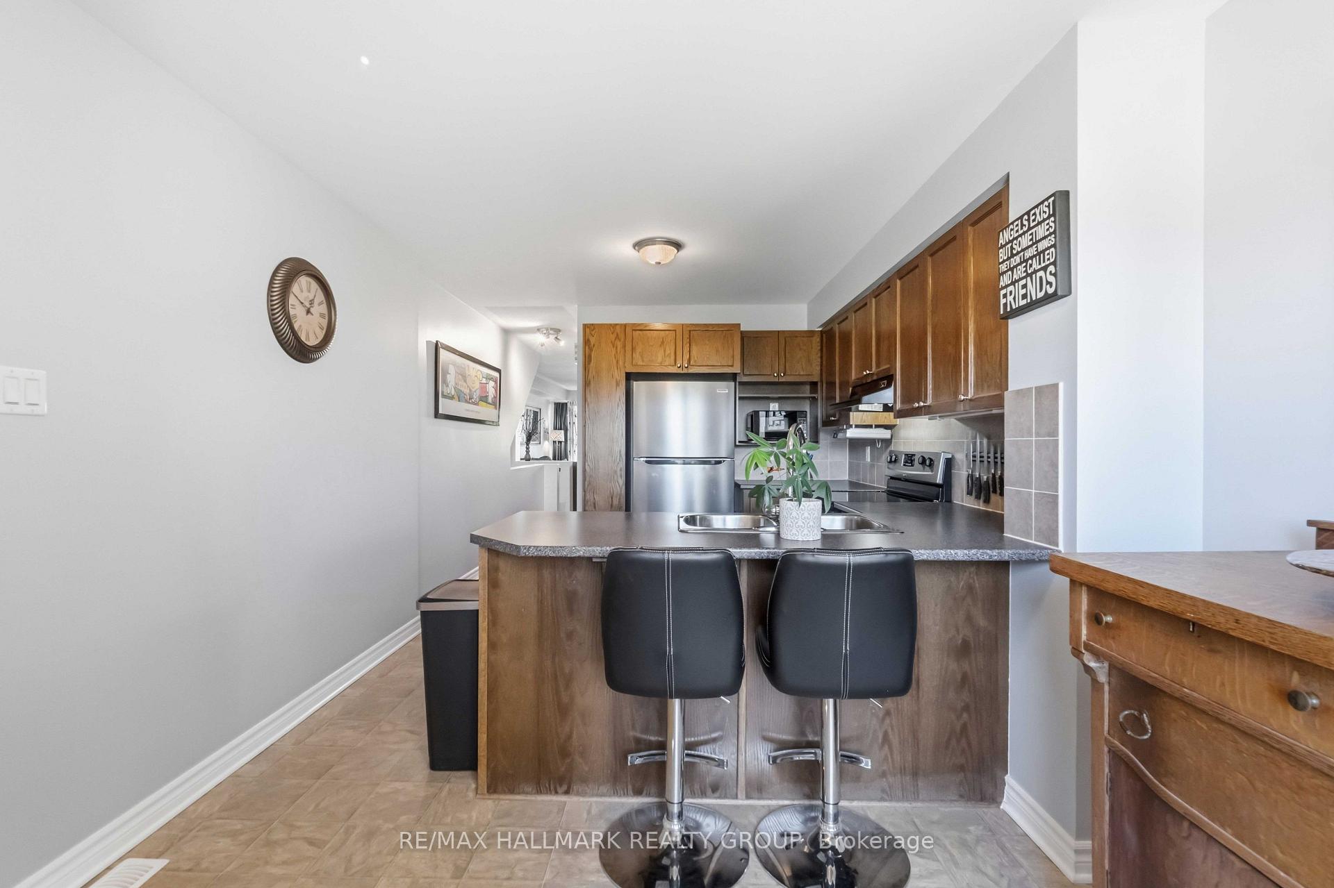 Photo 7 of Unit 8, 562 Lakeridge Drive, Ottawa, Avalon East — HOMEH