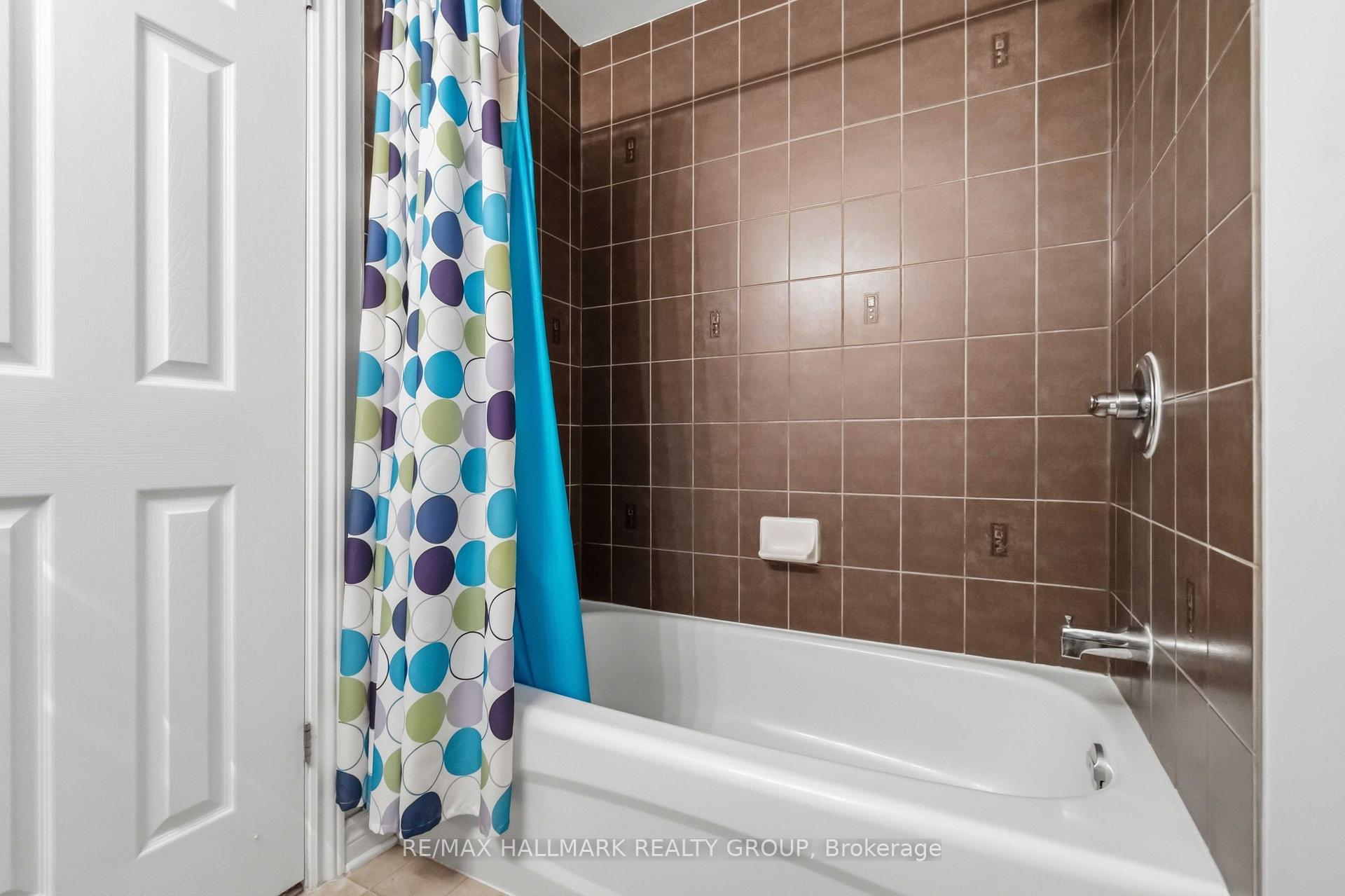 Photo 28 of Unit 8, 562 Lakeridge Drive, Ottawa, Avalon East — HOMEH