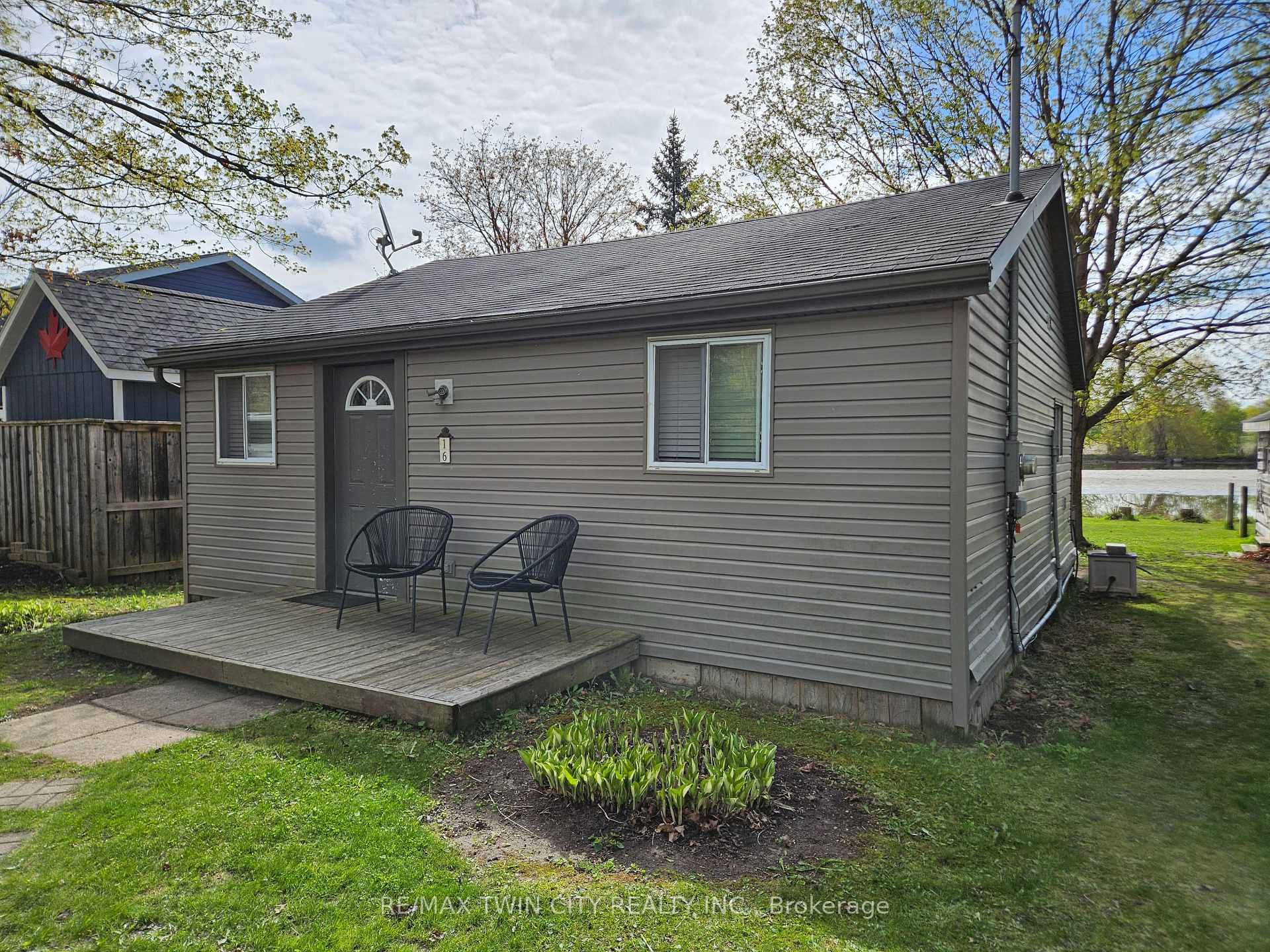 Photo 2 of Unit 125, 1323 Queen Street, Wilmot, New Dundee — HOMEH
