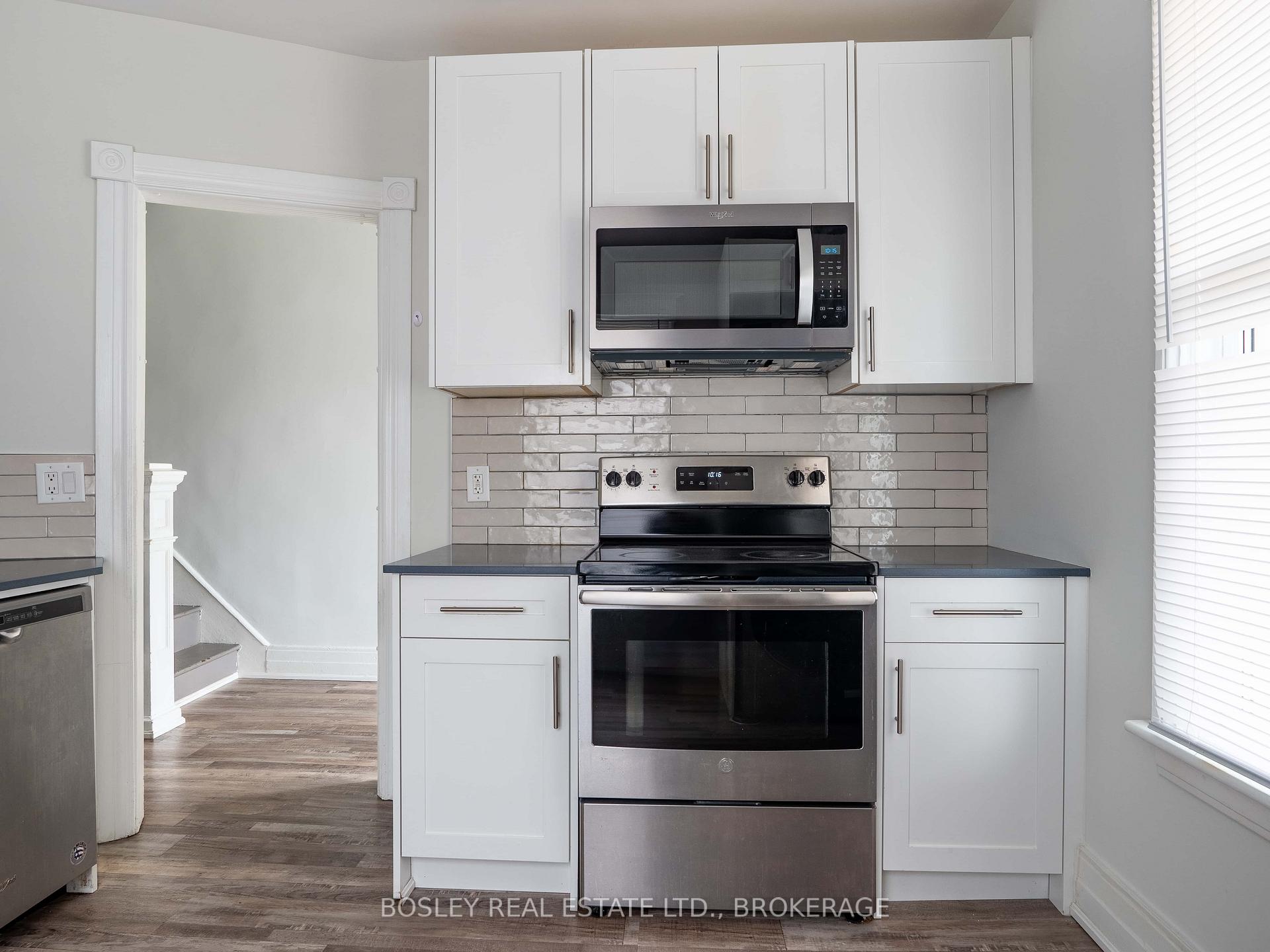 Photo 4 of 5 Herrick Avenue, St. Catharines, E. Chester — HOMEH