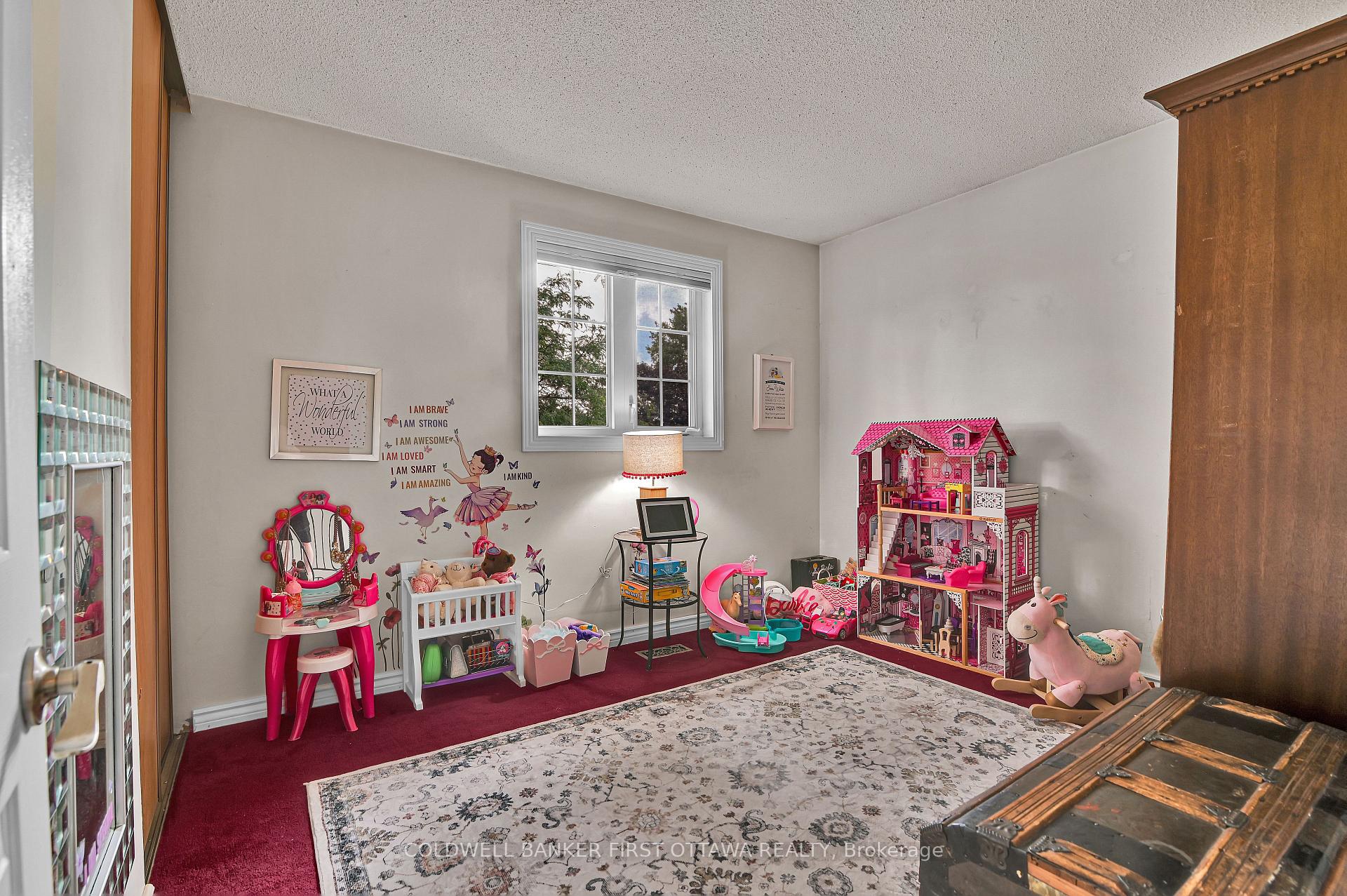 Photo 22 of 2153 East Acres Road, Ottawa, Beacon Hill South — HOMEH