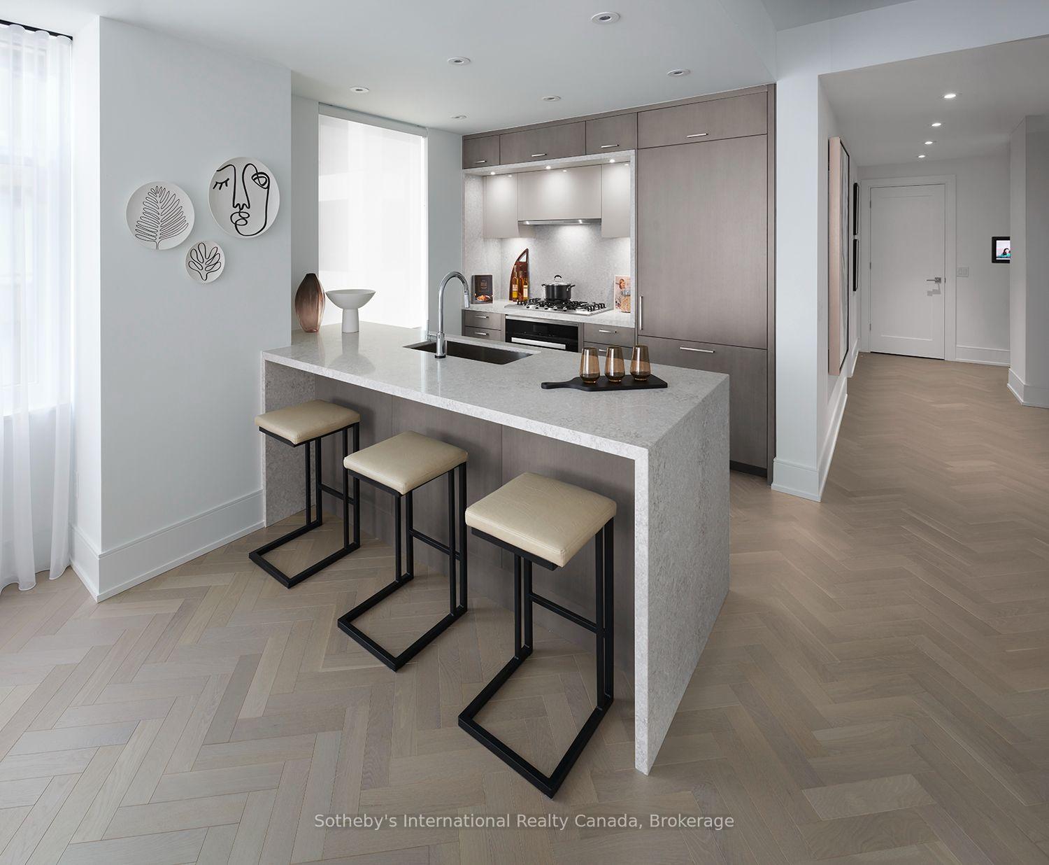 Photo of Unit 411, 455 Wellington Street W