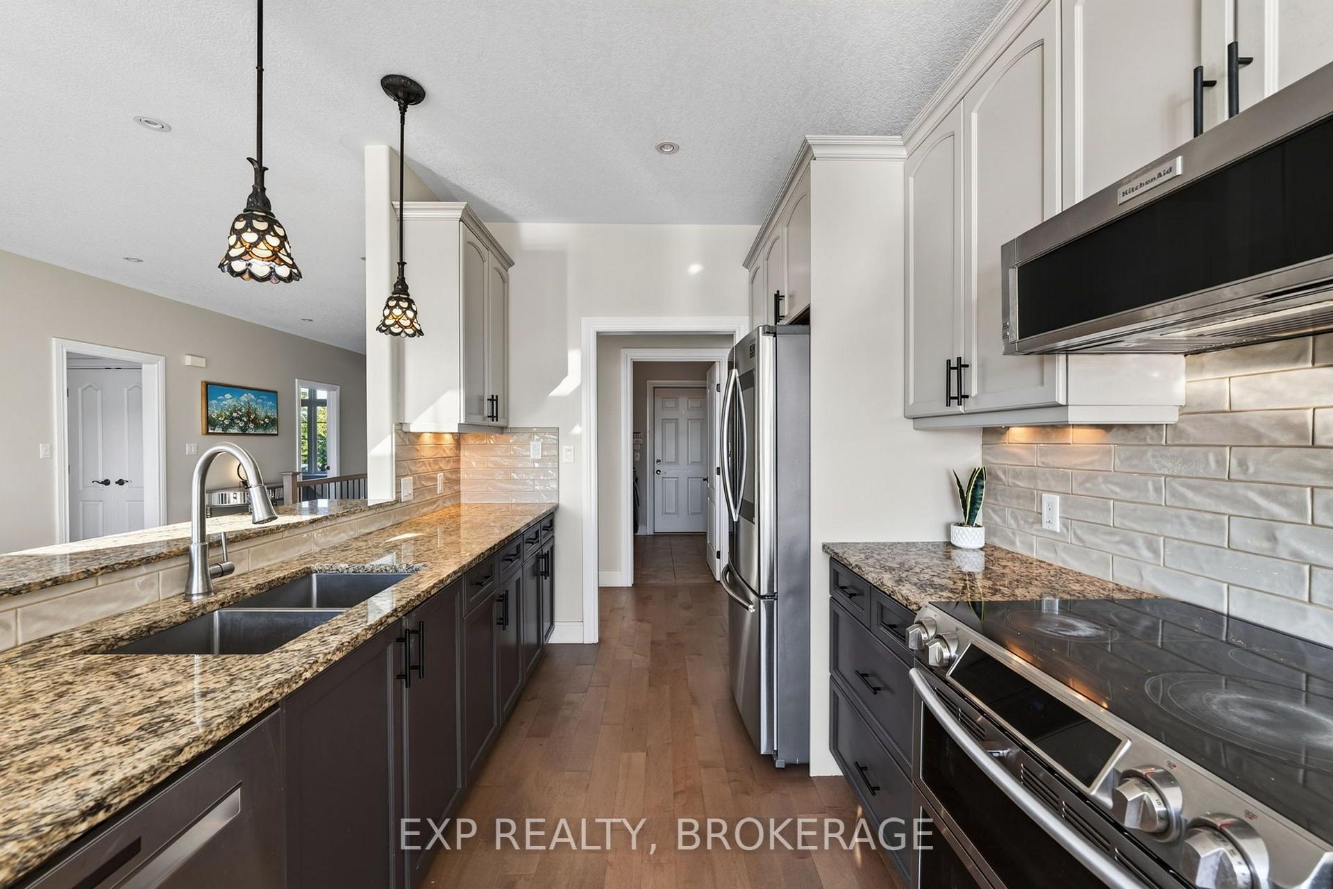 Photo 4 of 5005 Fox Run Place, Kingston, North of Taylor-Kidd Blvd — HOMEH