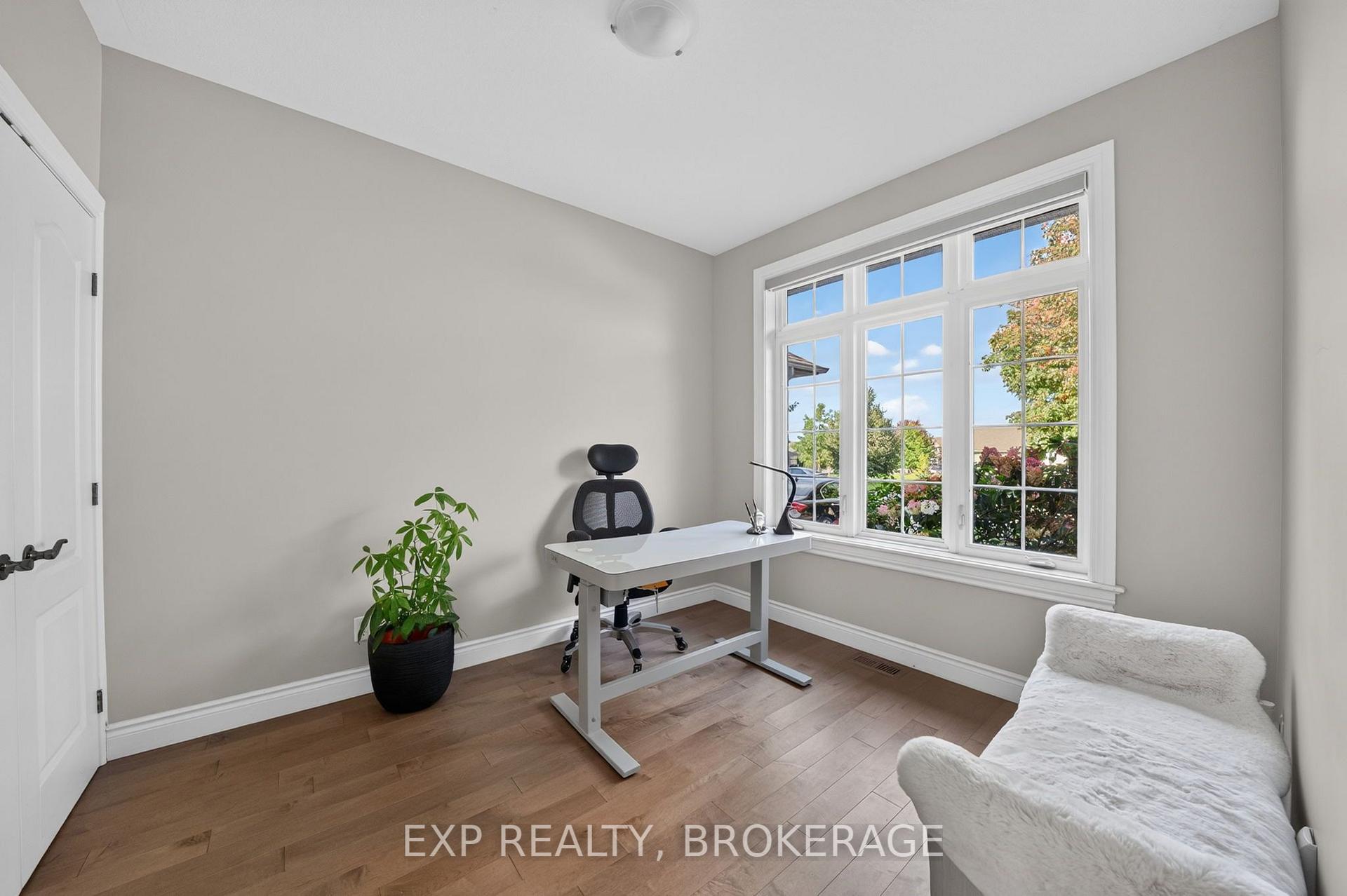 Photo 12 of 5005 Fox Run Place, Kingston, North of Taylor-Kidd Blvd — HOMEH