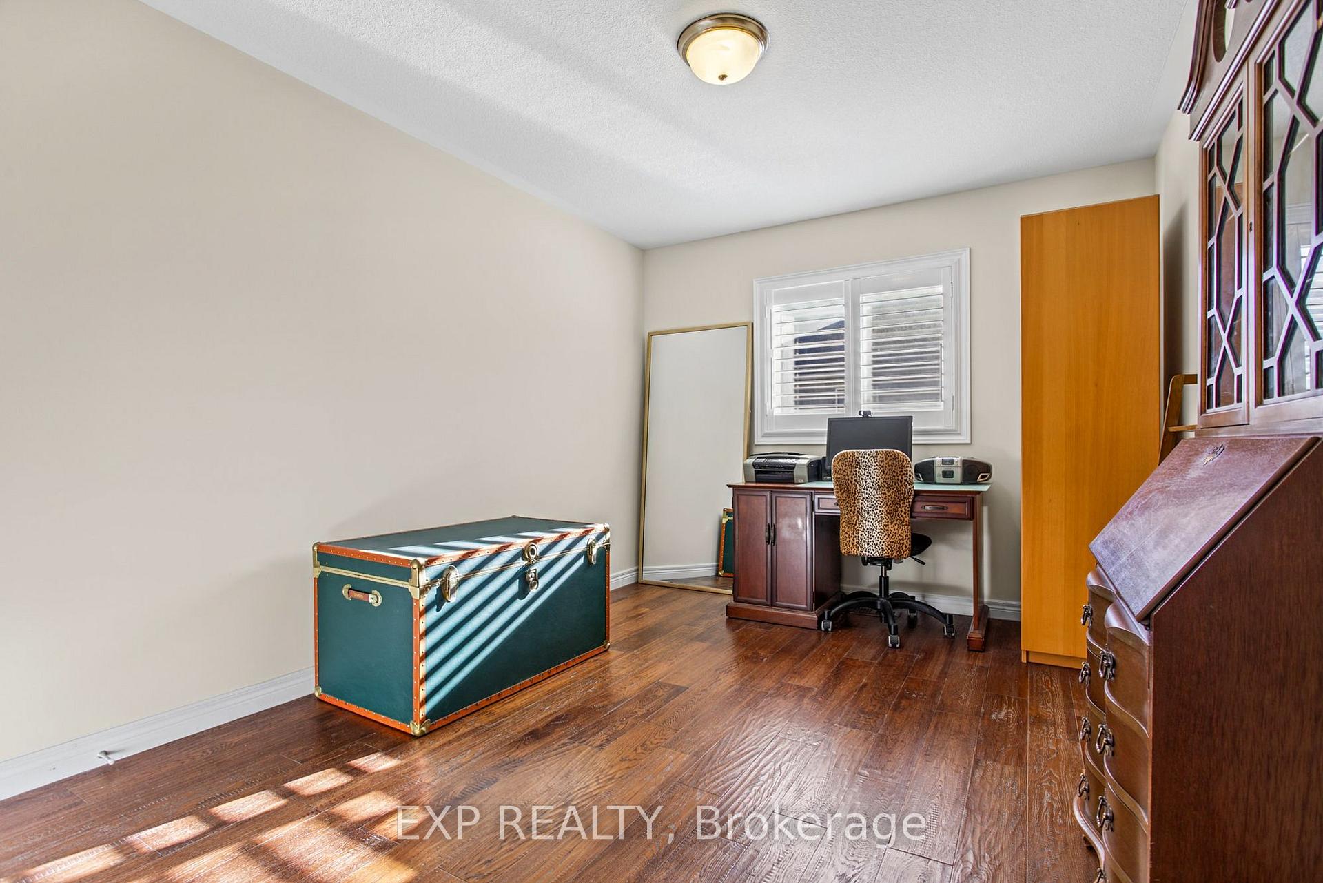 Photo 21 of 184 Pelech Crescent, Hamilton, Rural Glanbrook — HOMEH