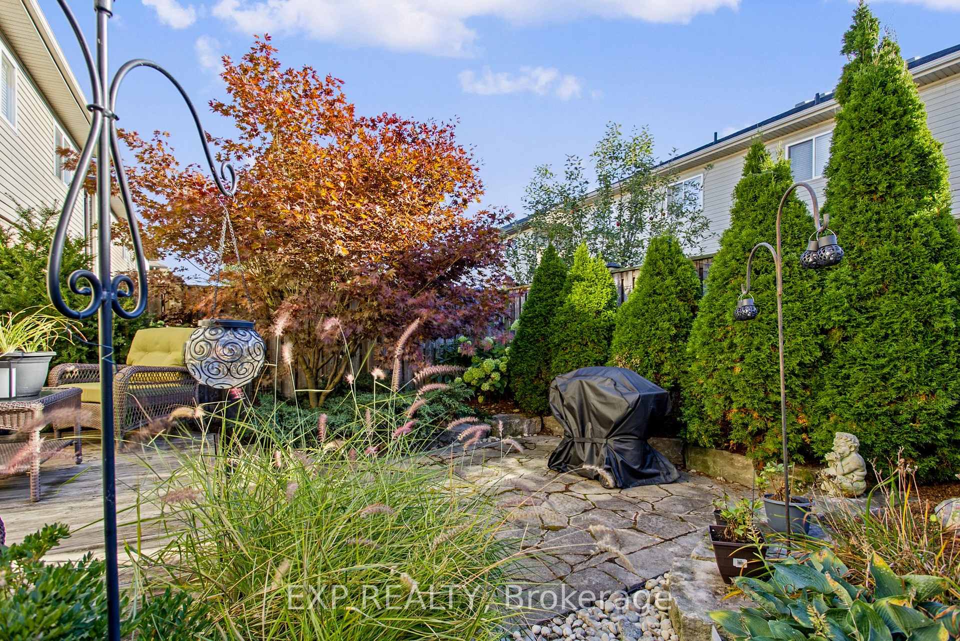 Photo 24 of 184 Pelech Crescent, Hamilton, Rural Glanbrook — HOMEH