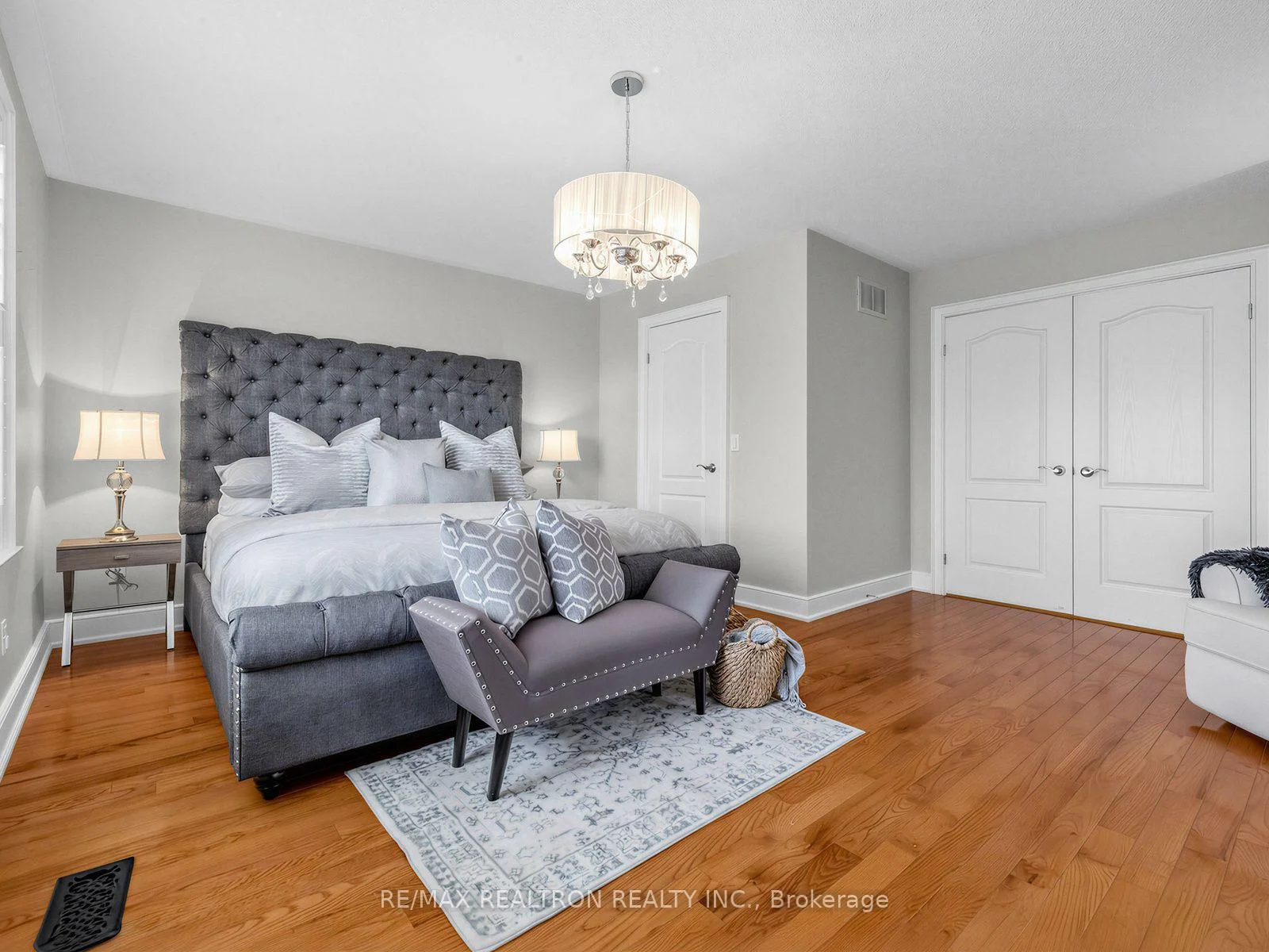 Photo 51 of 174 Millcliff Circle, Aurora, Aurora Grove — HOMEH