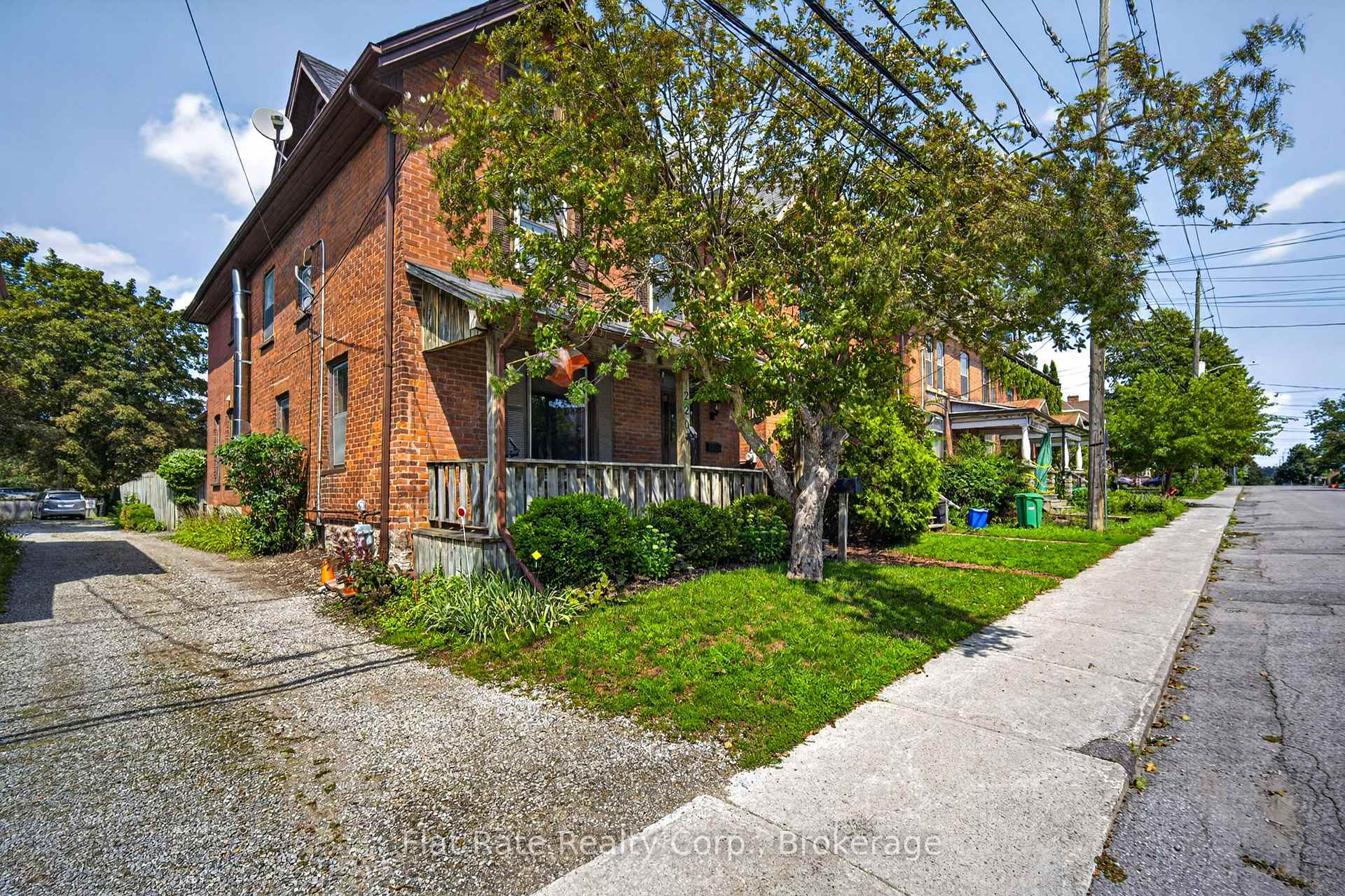 Photo 2 of 220 London Street, Peterborough, Town Ward 3 — HOMEH