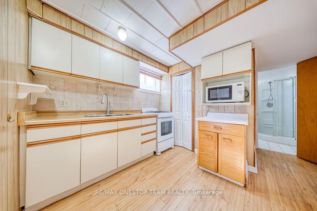 Photo 27 of 73 Houston Crescent, North York, Don Valley Village — HOMEH