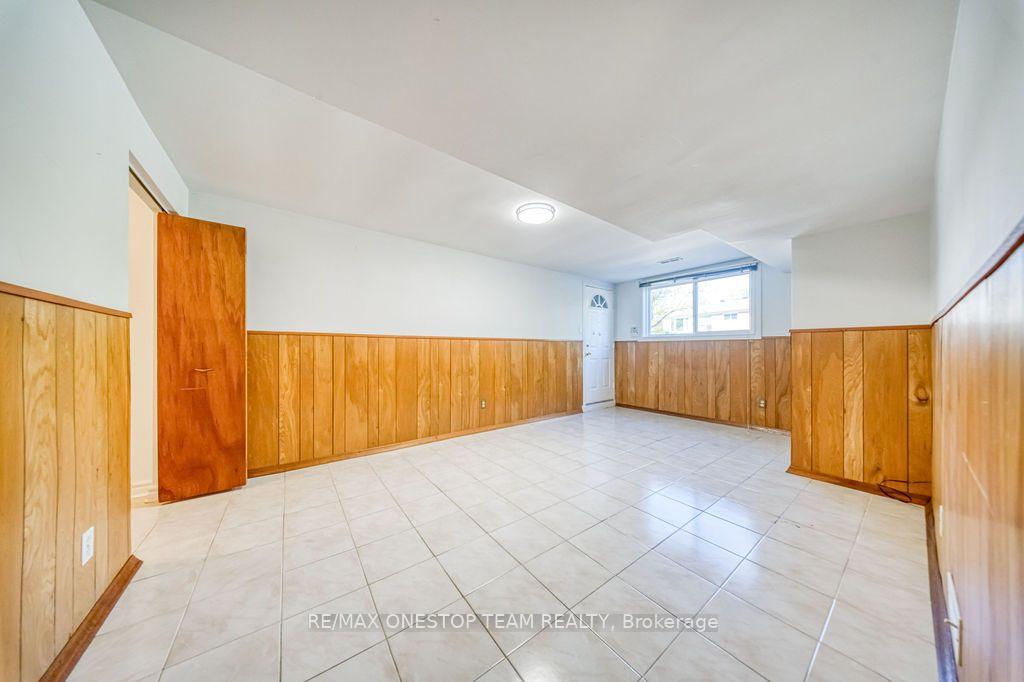 Photo 30 of 73 Houston Crescent, North York, Don Valley Village — HOMEH