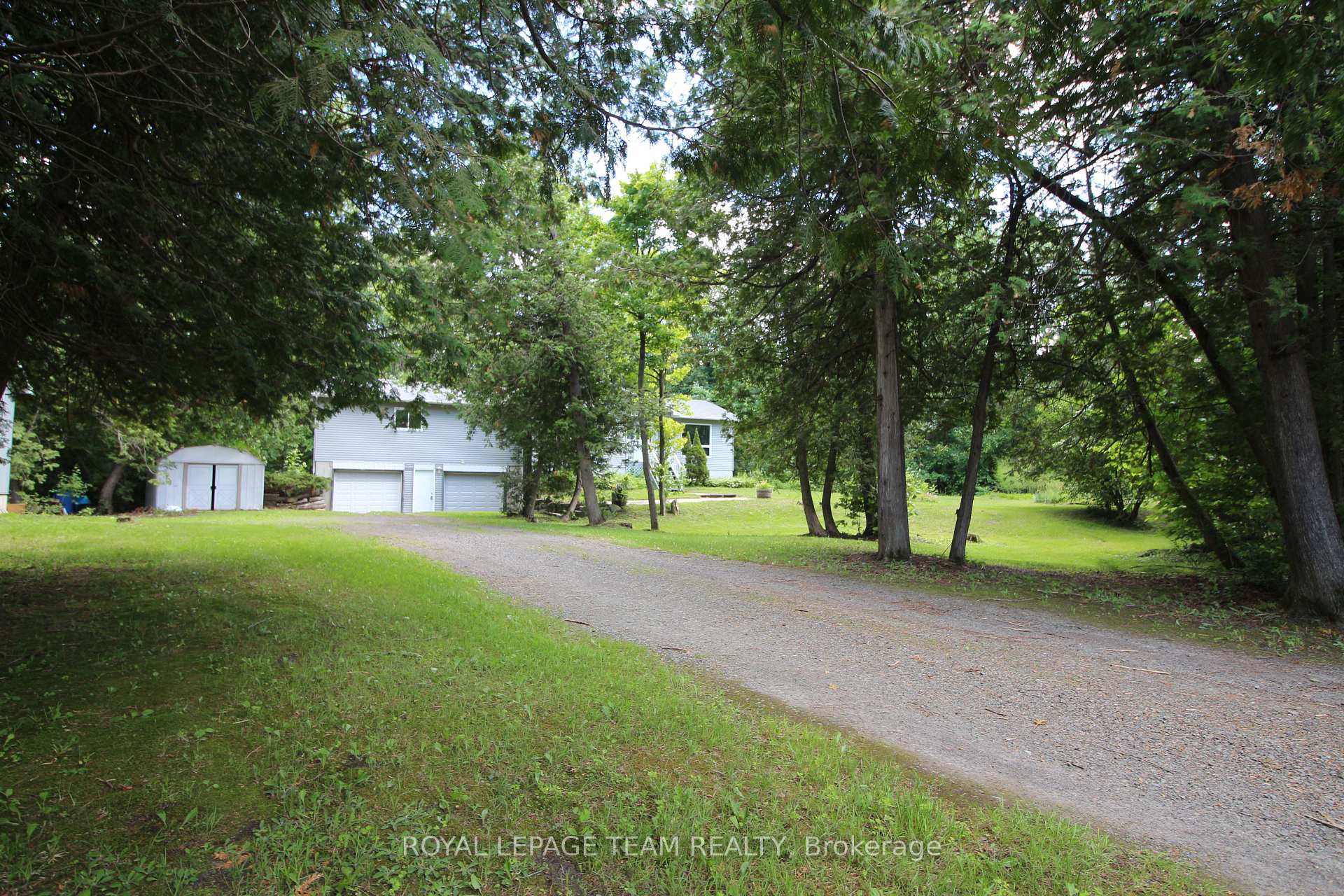 Photo 2 of 214 Arcand Road, North Grenville, North Grenville Twp (Kemptville East) — HOMEH