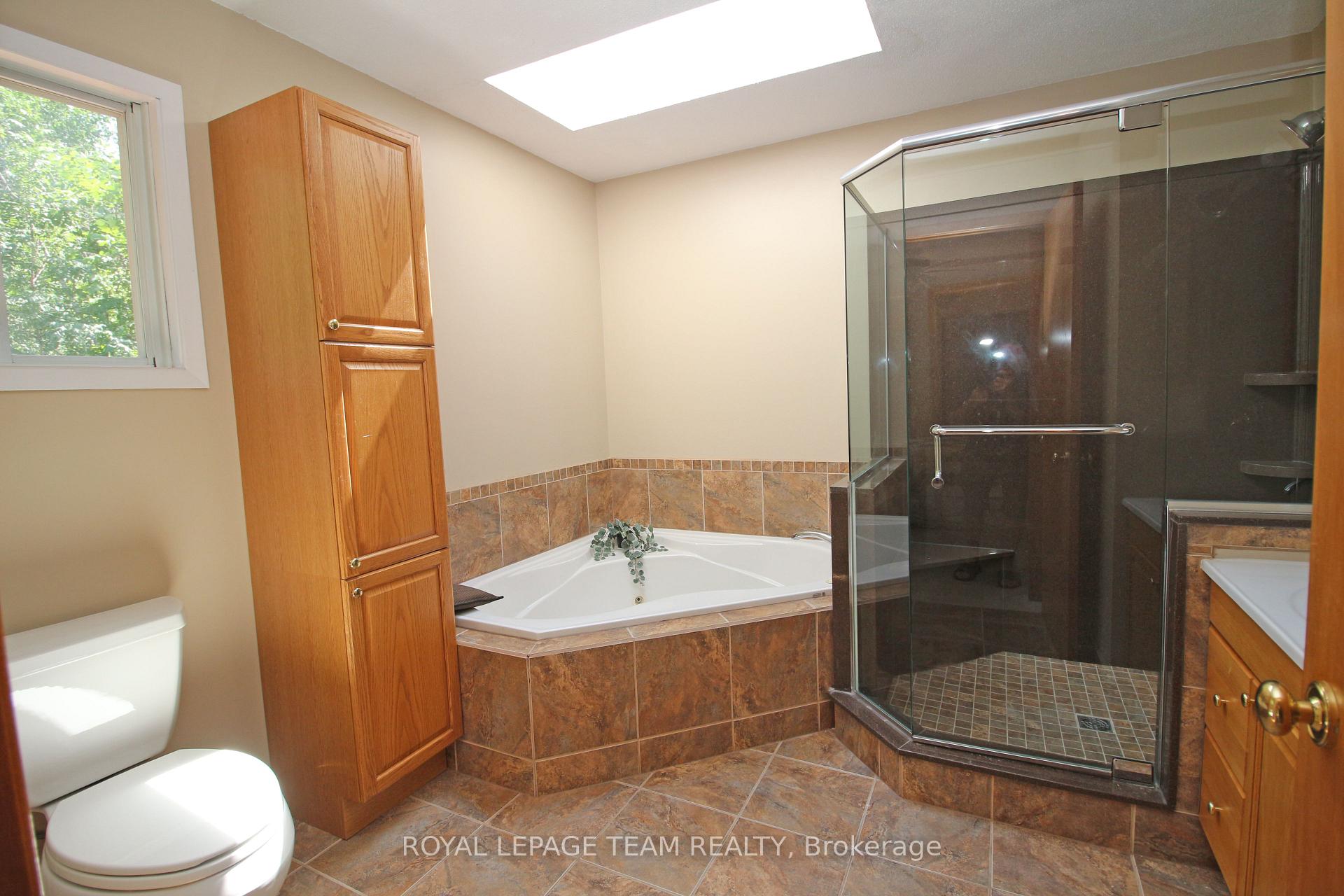 Photo 13 of 214 Arcand Road, North Grenville, North Grenville Twp (Kemptville East) — HOMEH