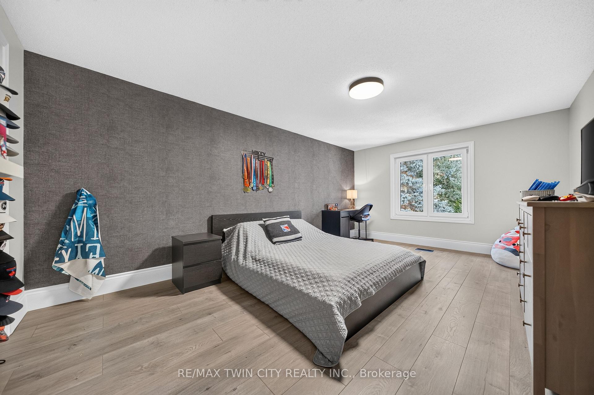 Photo 64 of 50 Roehampton Court, Kitchener, Stanley Park — HOMEH