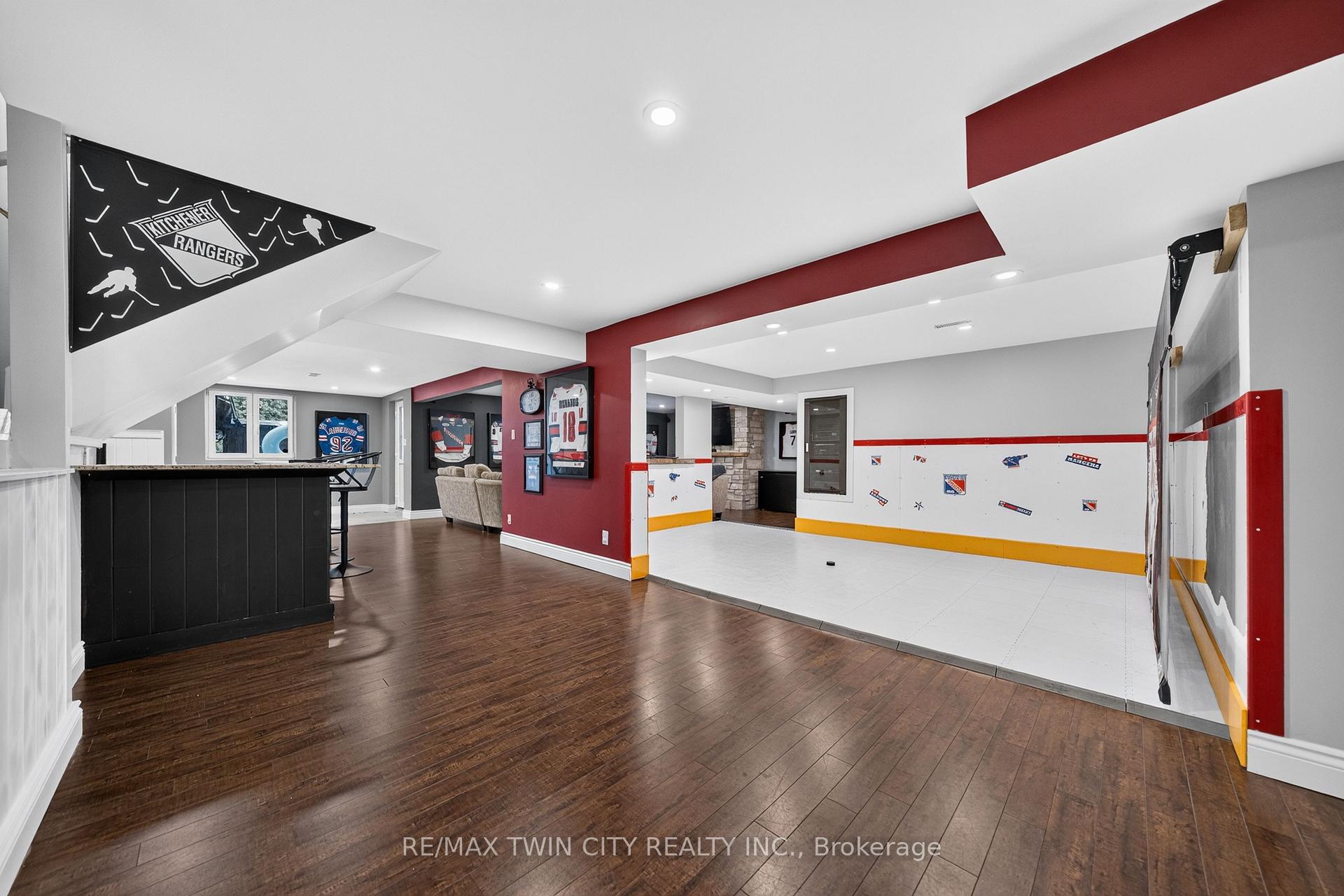 Photo 74 of 50 Roehampton Court, Kitchener, Stanley Park — HOMEH