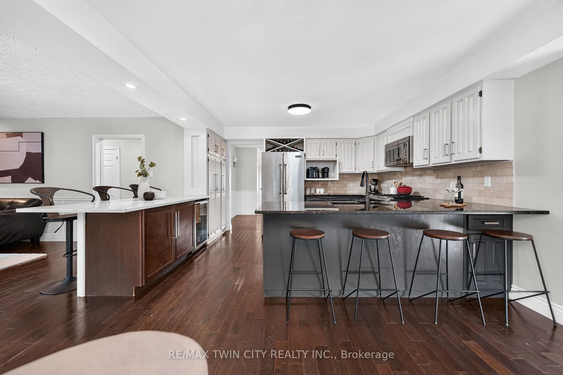 Photo 29 of 50 Roehampton Court, Kitchener, Stanley Park — HOMEH