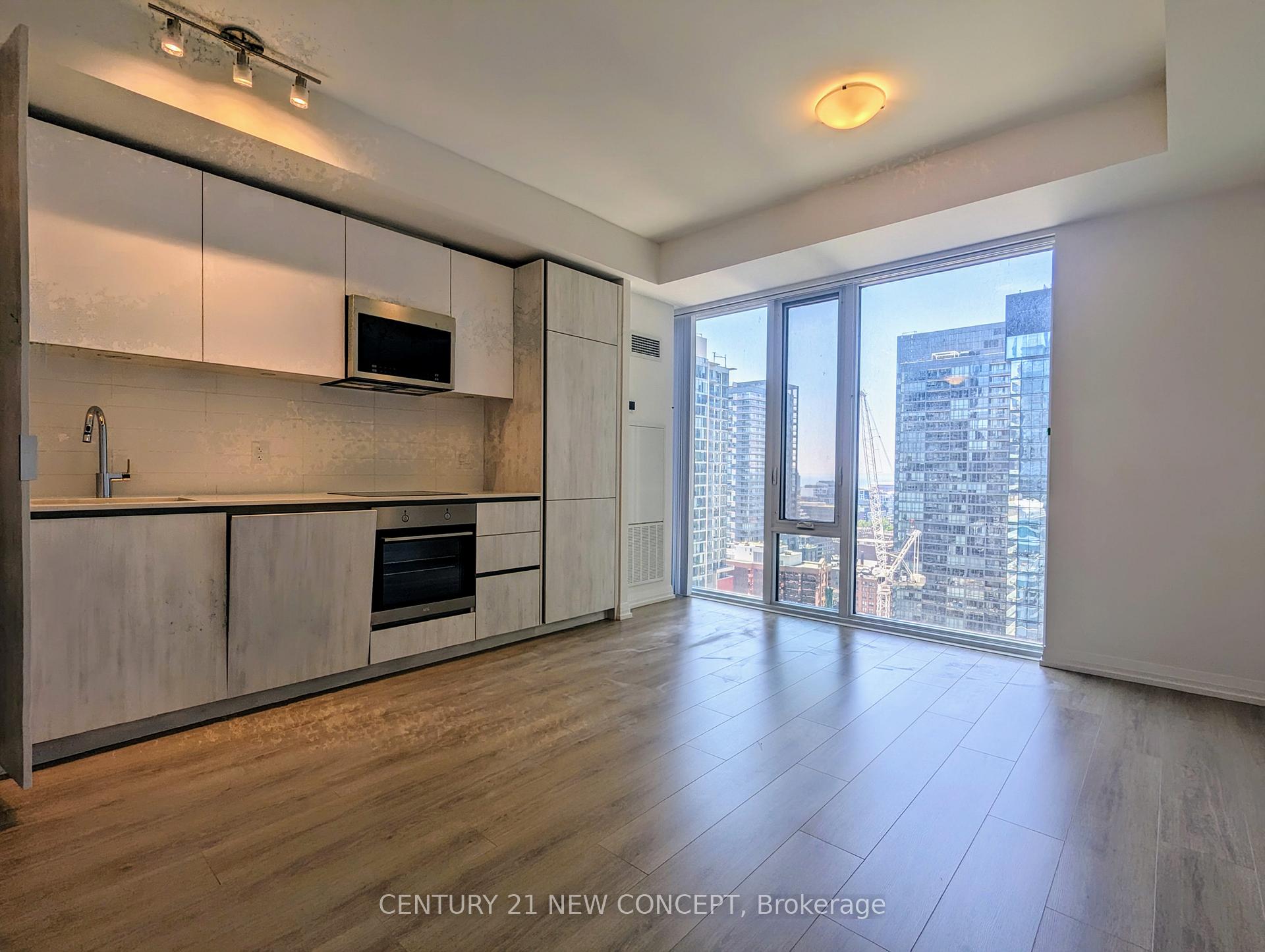 Photo 2 of Unit 2915, 8 Widmer Street, Toronto, Waterfront Communities — HOMEH