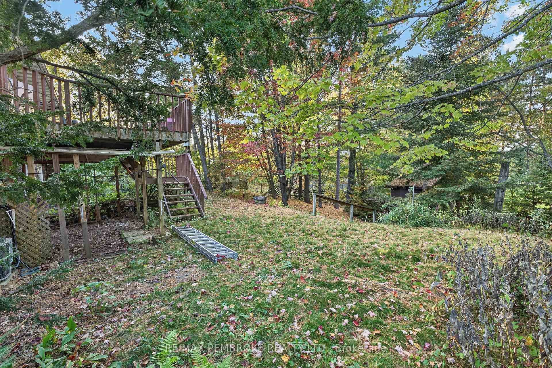 Photo 46 of 14 Roy Street, Petawawa, Petawawa — HOMEH