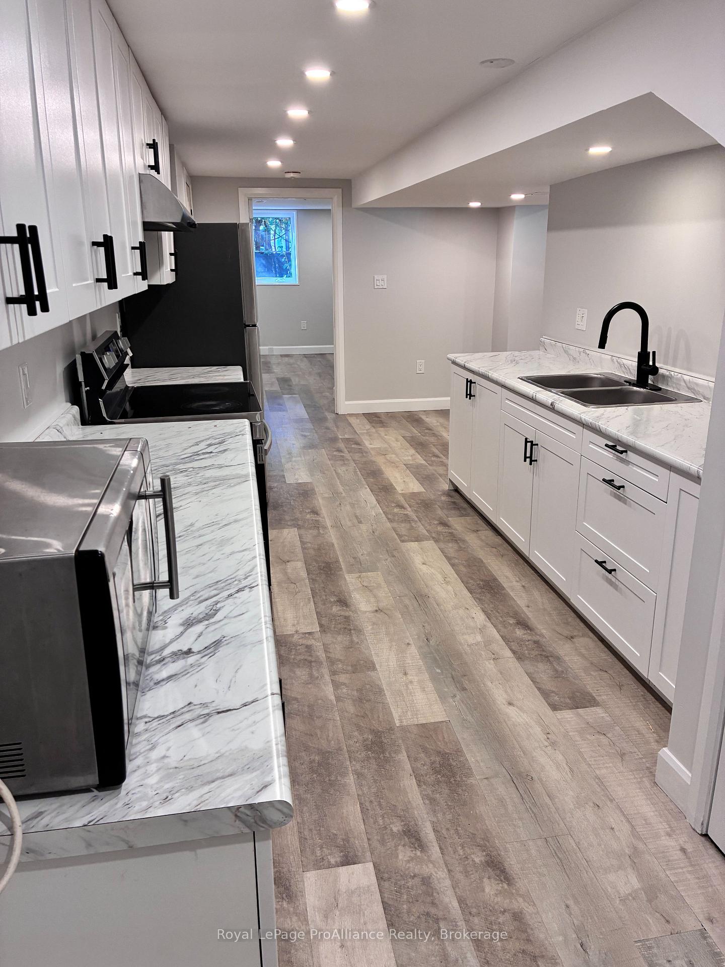 Photo 4 of Unit B, 44 North Park Gardens, Belleville, Belleville Ward — HOMEH