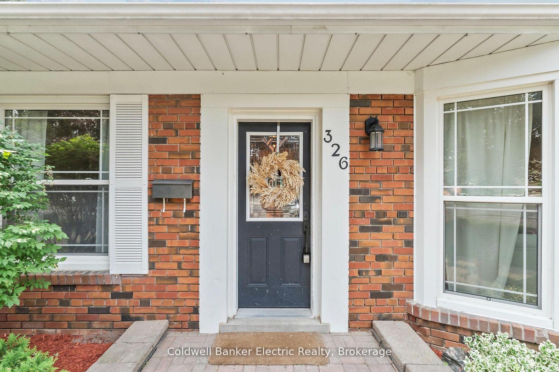 Photo 31 of 326 Cochrane Street, Whitby, Rural Whitby — HOMEH
