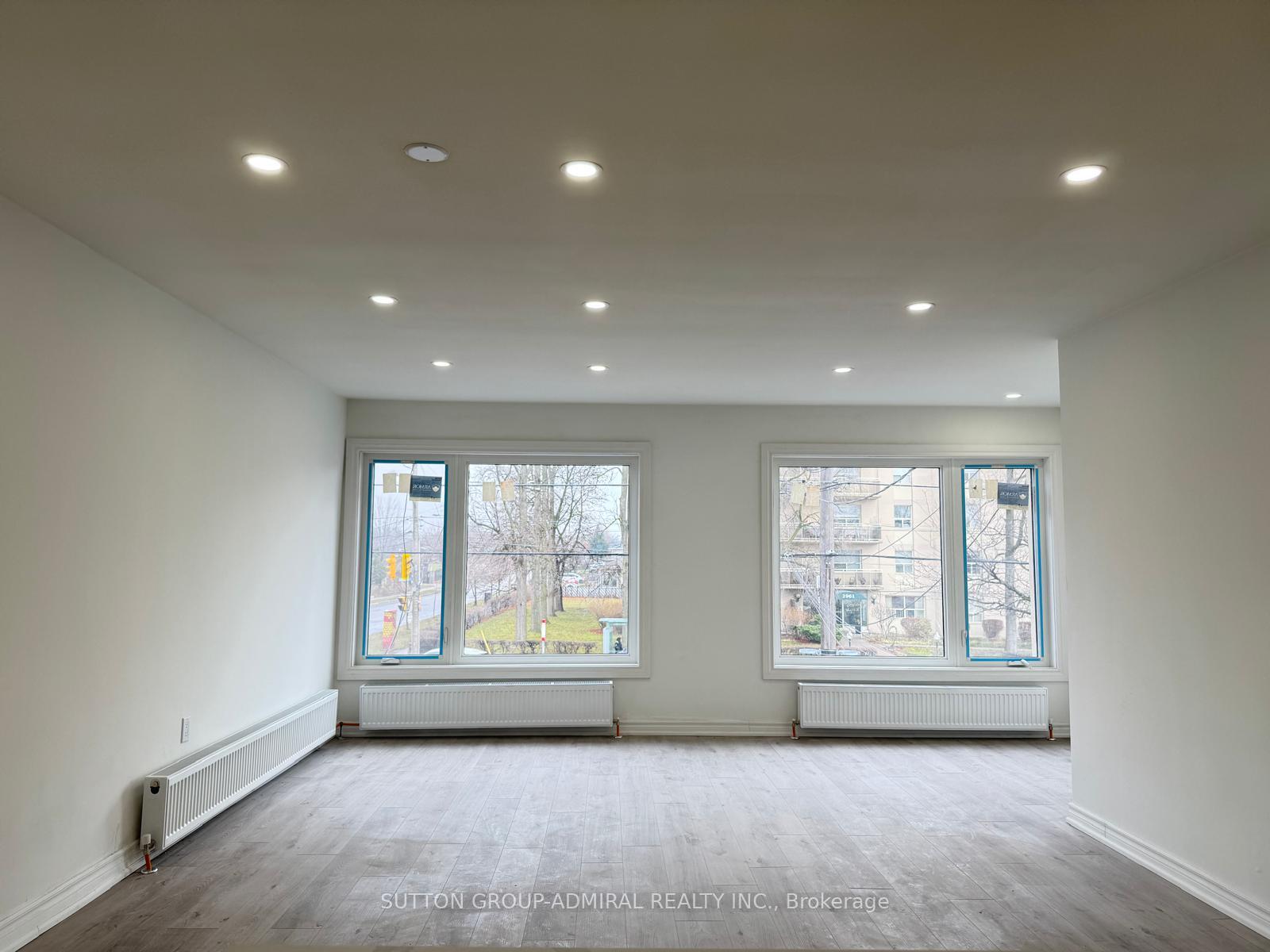 Photo 2 of Unit Upper, 2986A Dufferin Street, North York, Yorkdale-Glen Park — HOMEH