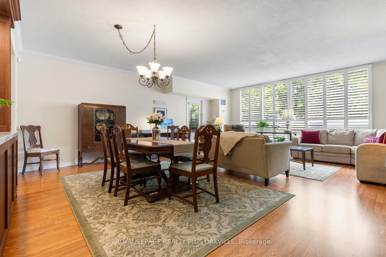 Photo 12 of Unit 102, 2175 Marine Drive, Oakville, Bronte — HOMEH