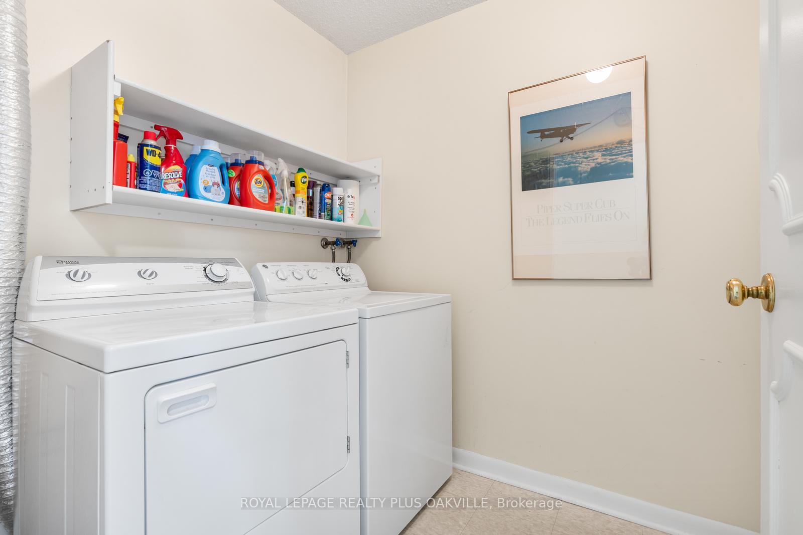 Photo 25 of Unit 102, 2175 Marine Drive, Oakville, Bronte — HOMEH