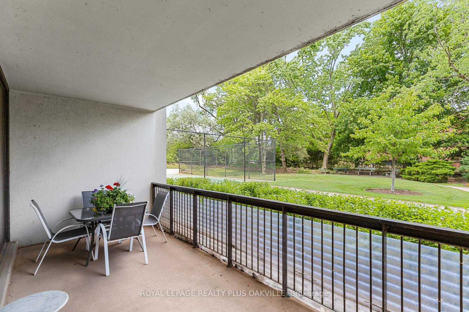Photo 26 of Unit 102, 2175 Marine Drive, Oakville, Bronte — HOMEH