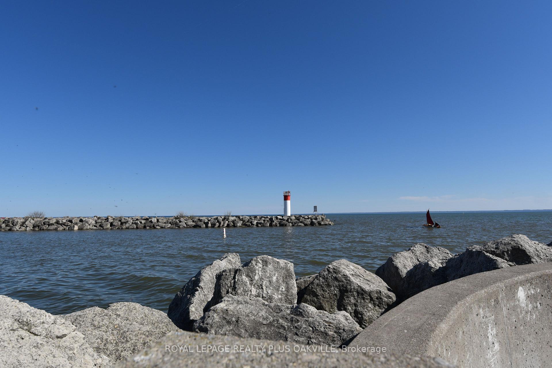 Photo 47 of Unit 102, 2175 Marine Drive, Oakville, Bronte — HOMEH