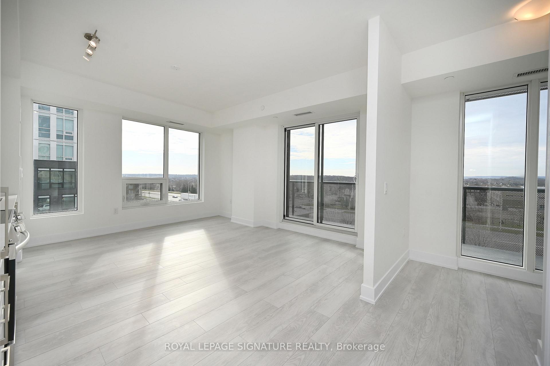 Photo 12 of Unit 333, 2450 Old Bronte Road, Oakville, Westmount — HOMEH