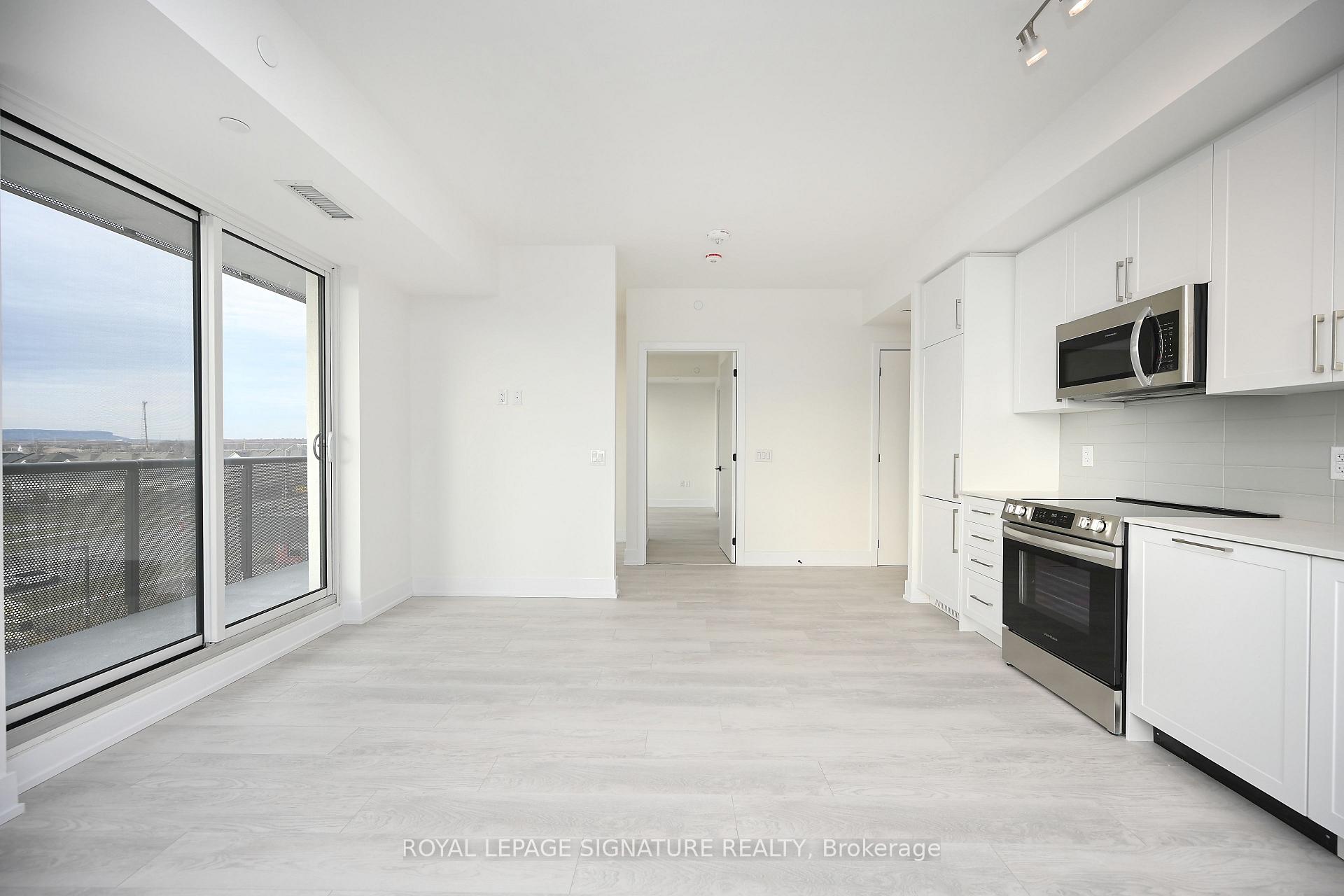 Photo 17 of Unit 333, 2450 Old Bronte Road, Oakville, Westmount — HOMEH