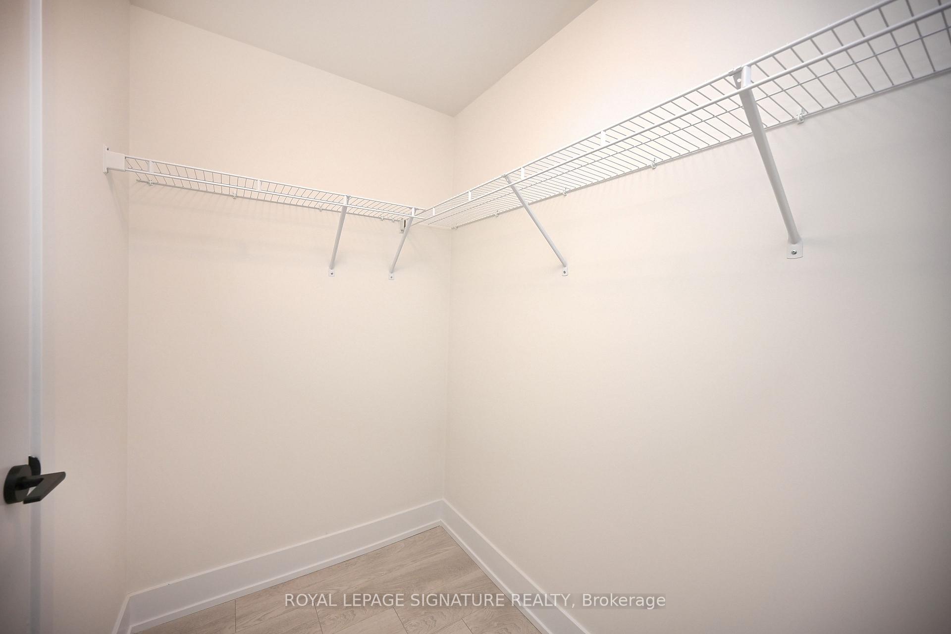 Photo 35 of Unit 333, 2450 Old Bronte Road, Oakville, Westmount — HOMEH