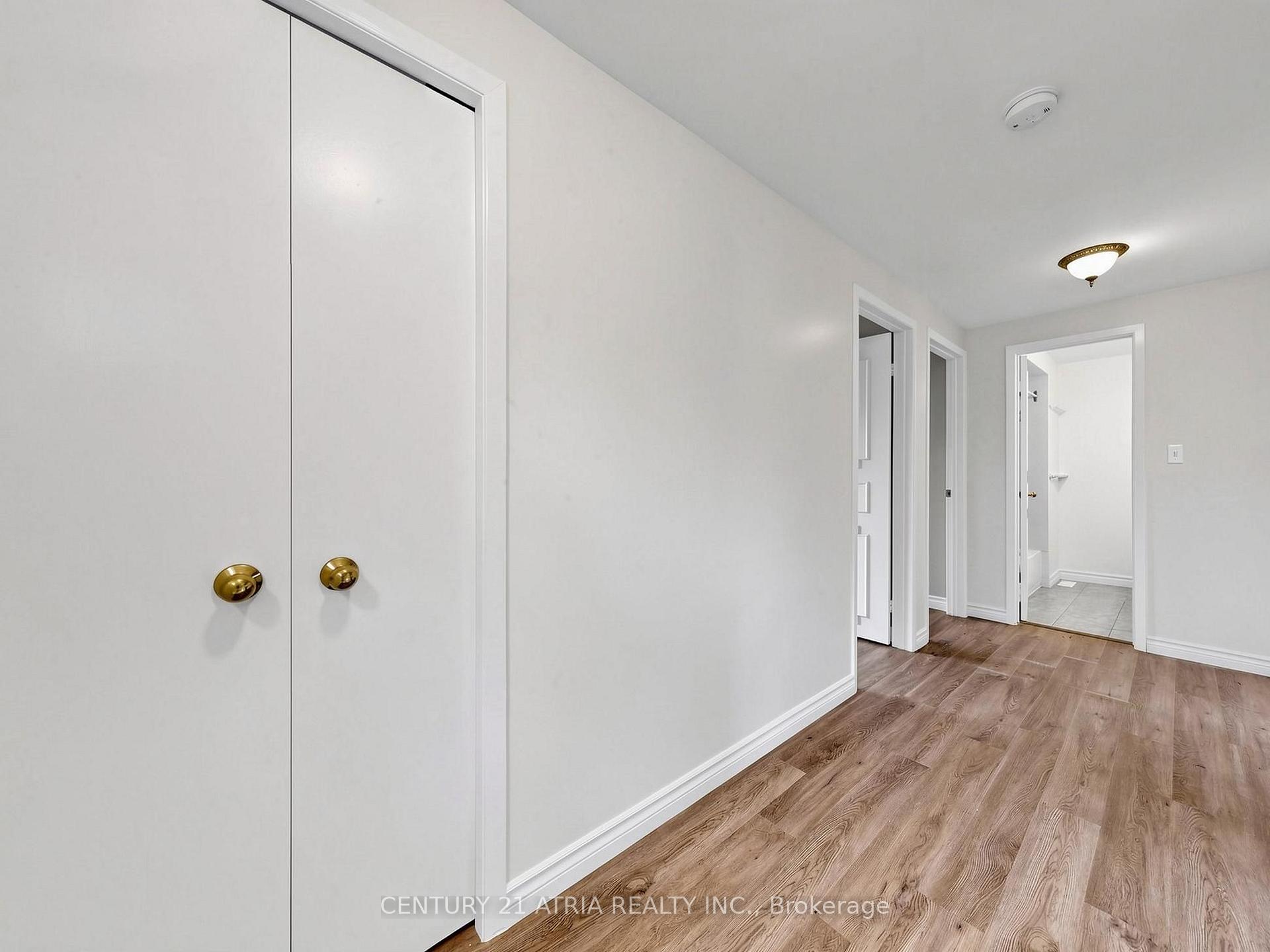 Photo 23 of 34 Haven Hill Square, Scarborough, Agincourt North — HOMEH