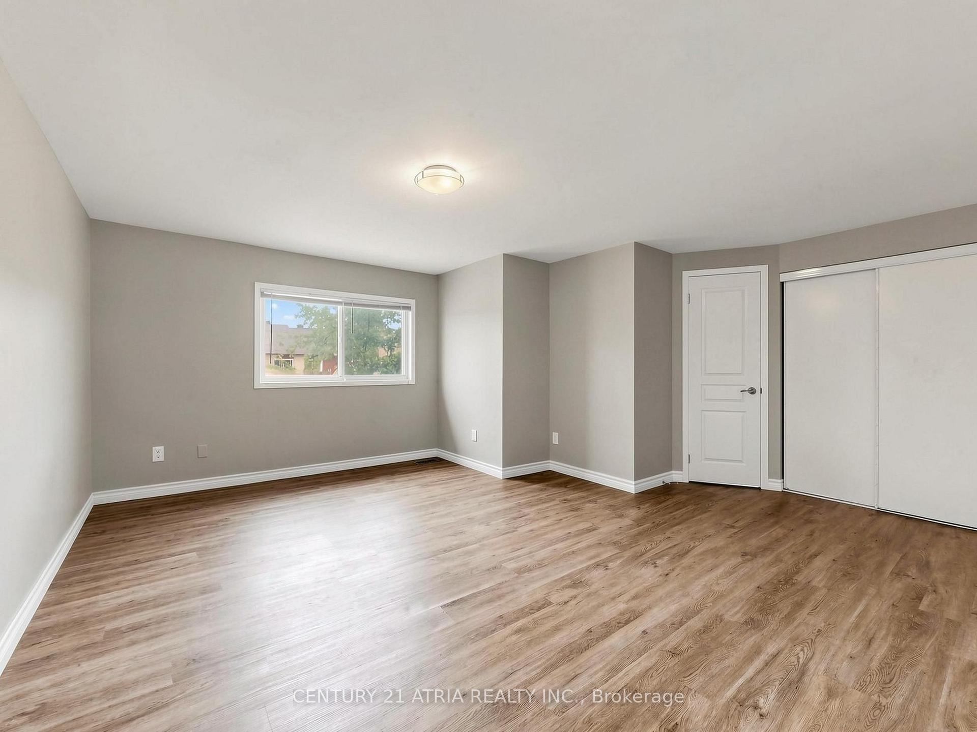 Photo 25 of 34 Haven Hill Square, Scarborough, Agincourt North — HOMEH