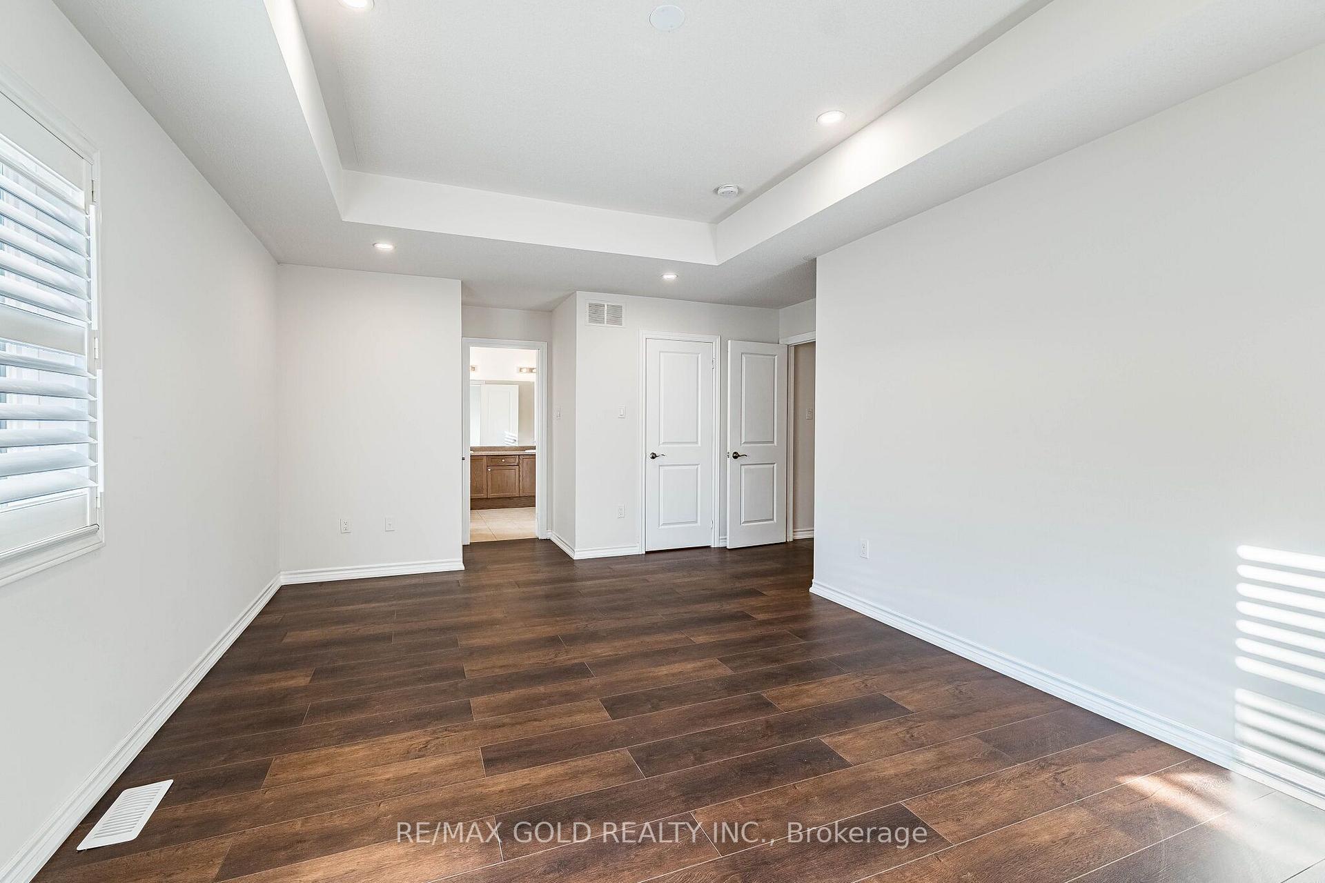 Photo 20 of 17 Lola Crescent, Brampton, Northwest Brampton — HOMEH