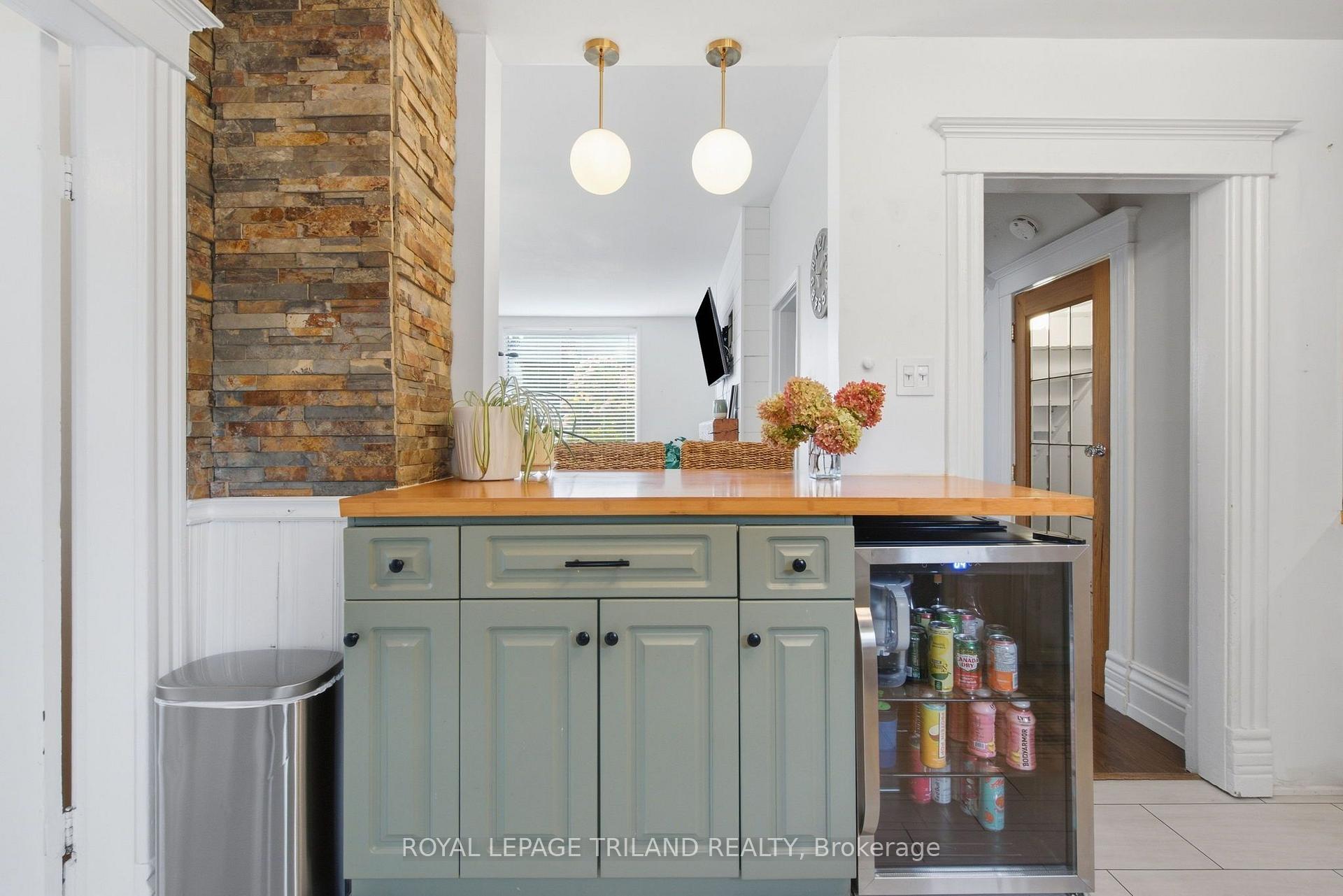 Photo 15 of 54 Hume Street, London, East M — HOMEH