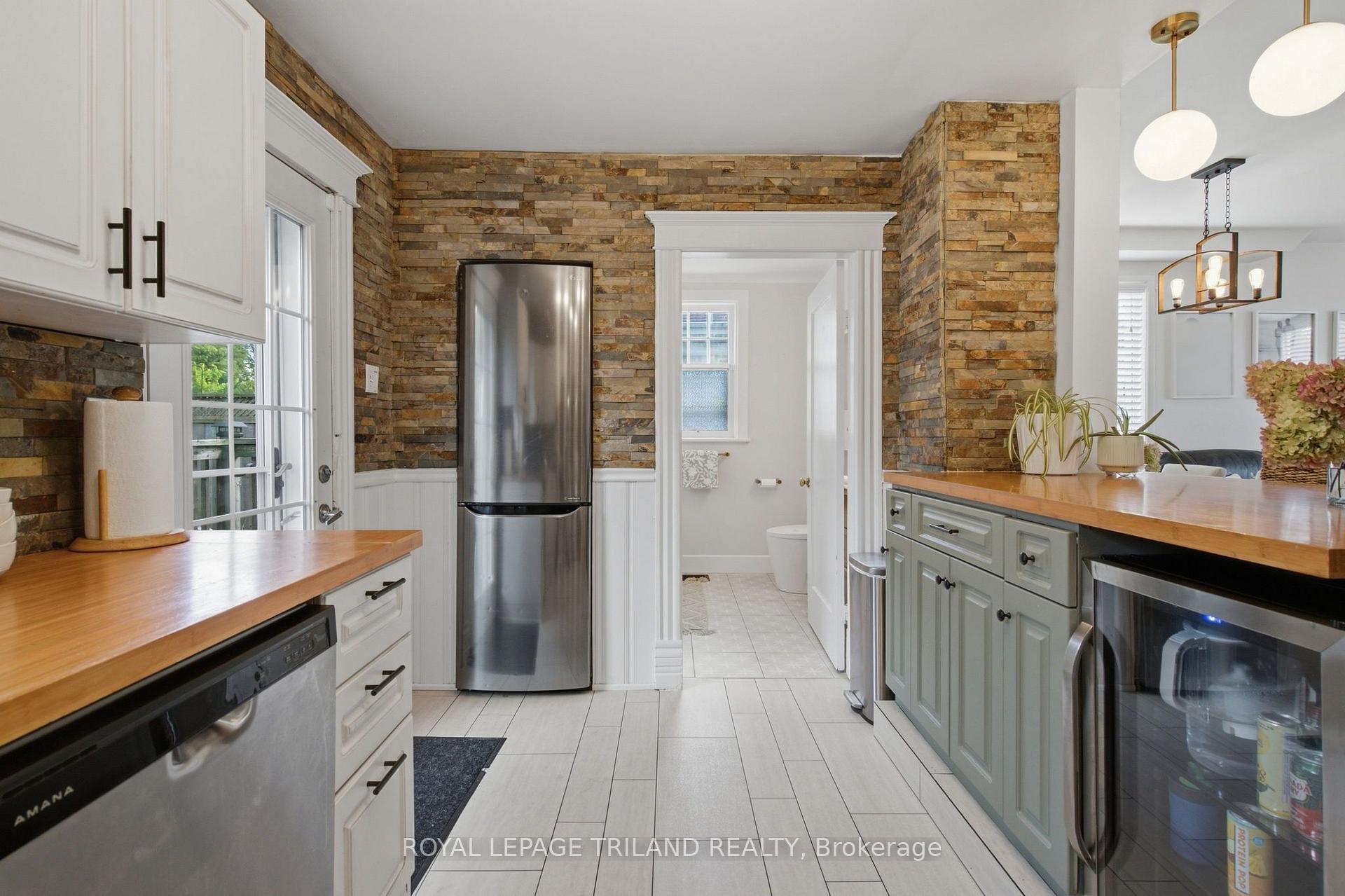Photo 17 of 54 Hume Street, London, East M — HOMEH