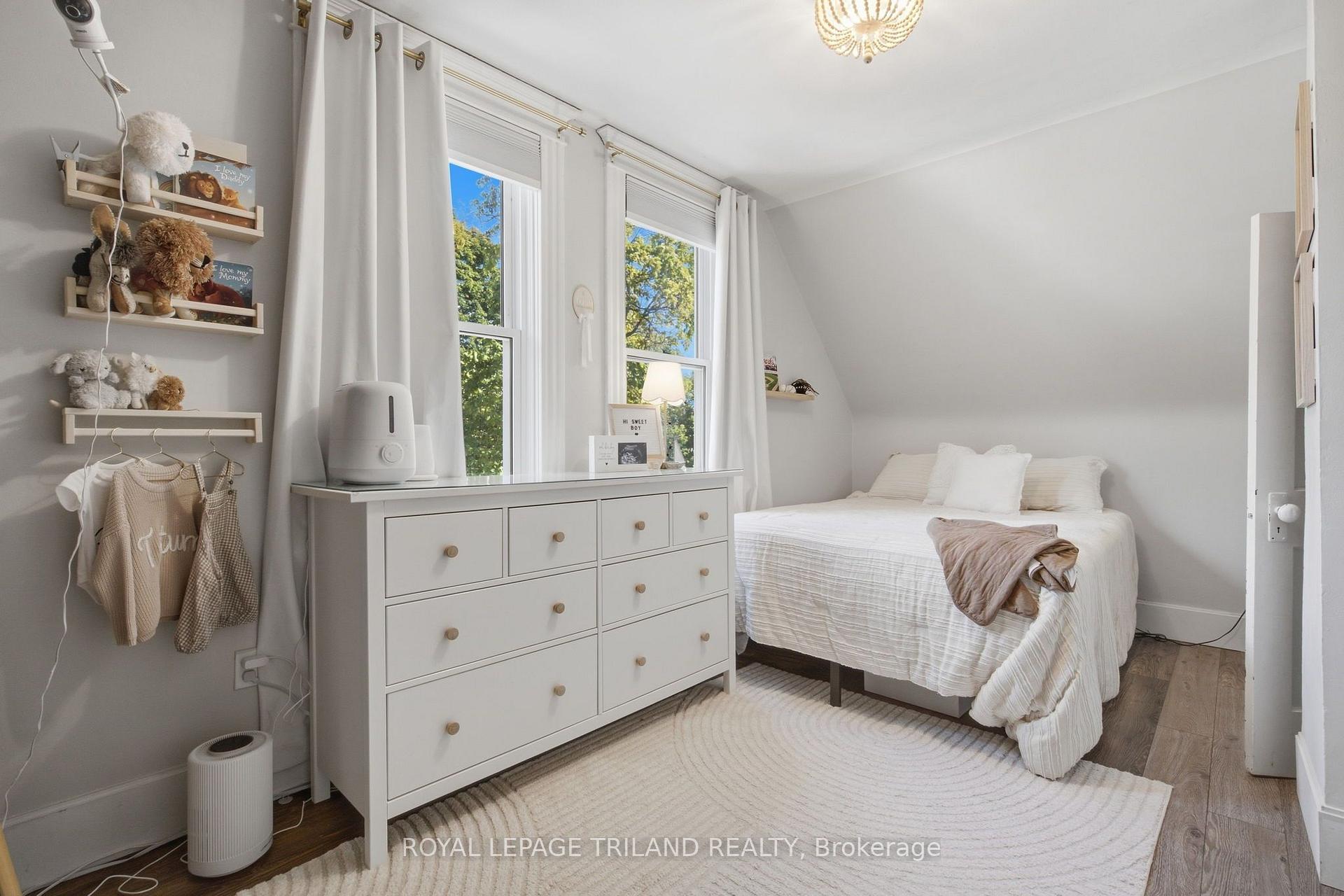 Photo 30 of 54 Hume Street, London, East M — HOMEH