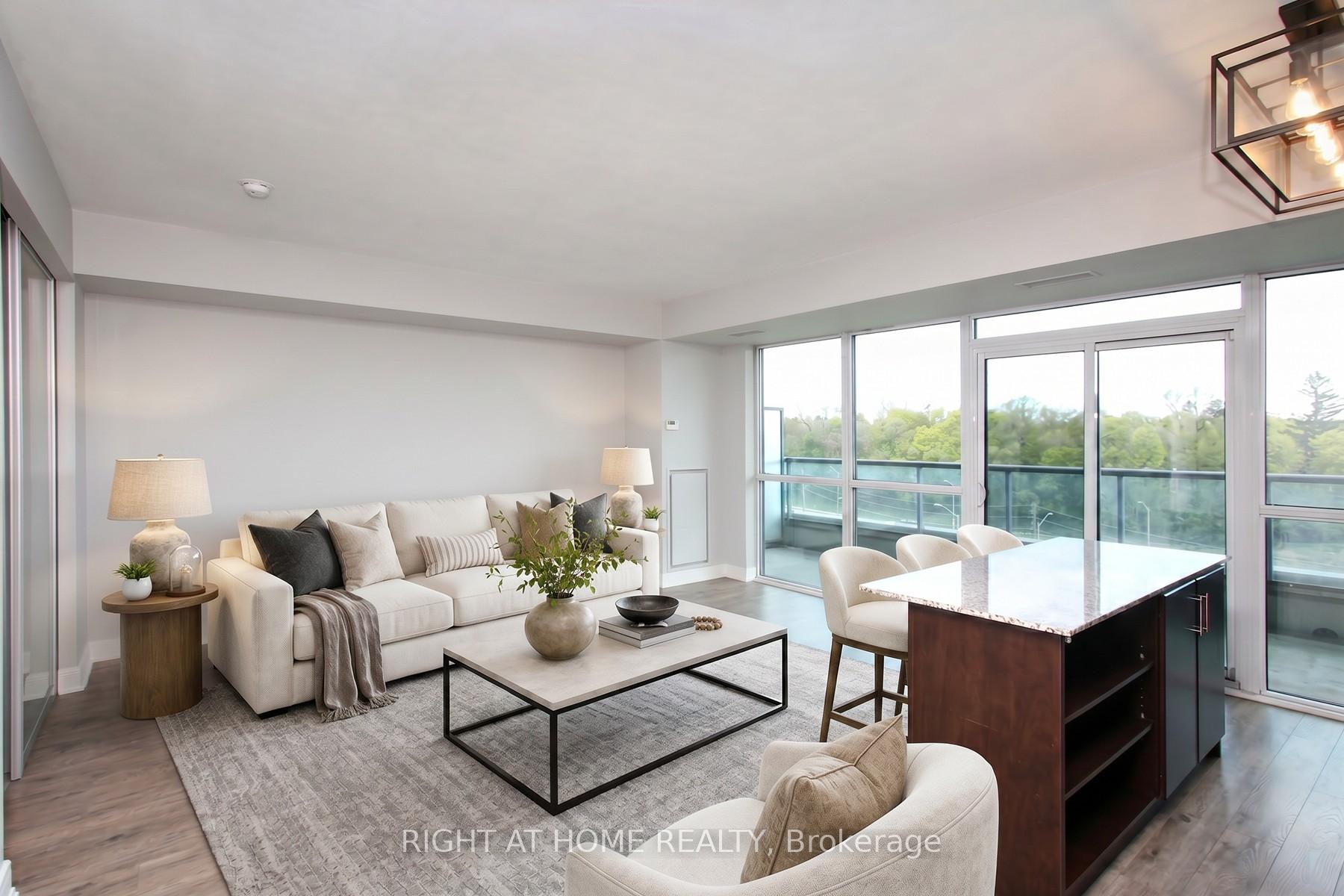 Photo 15 of Unit 303, 35 Brian Peck Crescent, Toronto, Thorncliffe Park — HOMEH