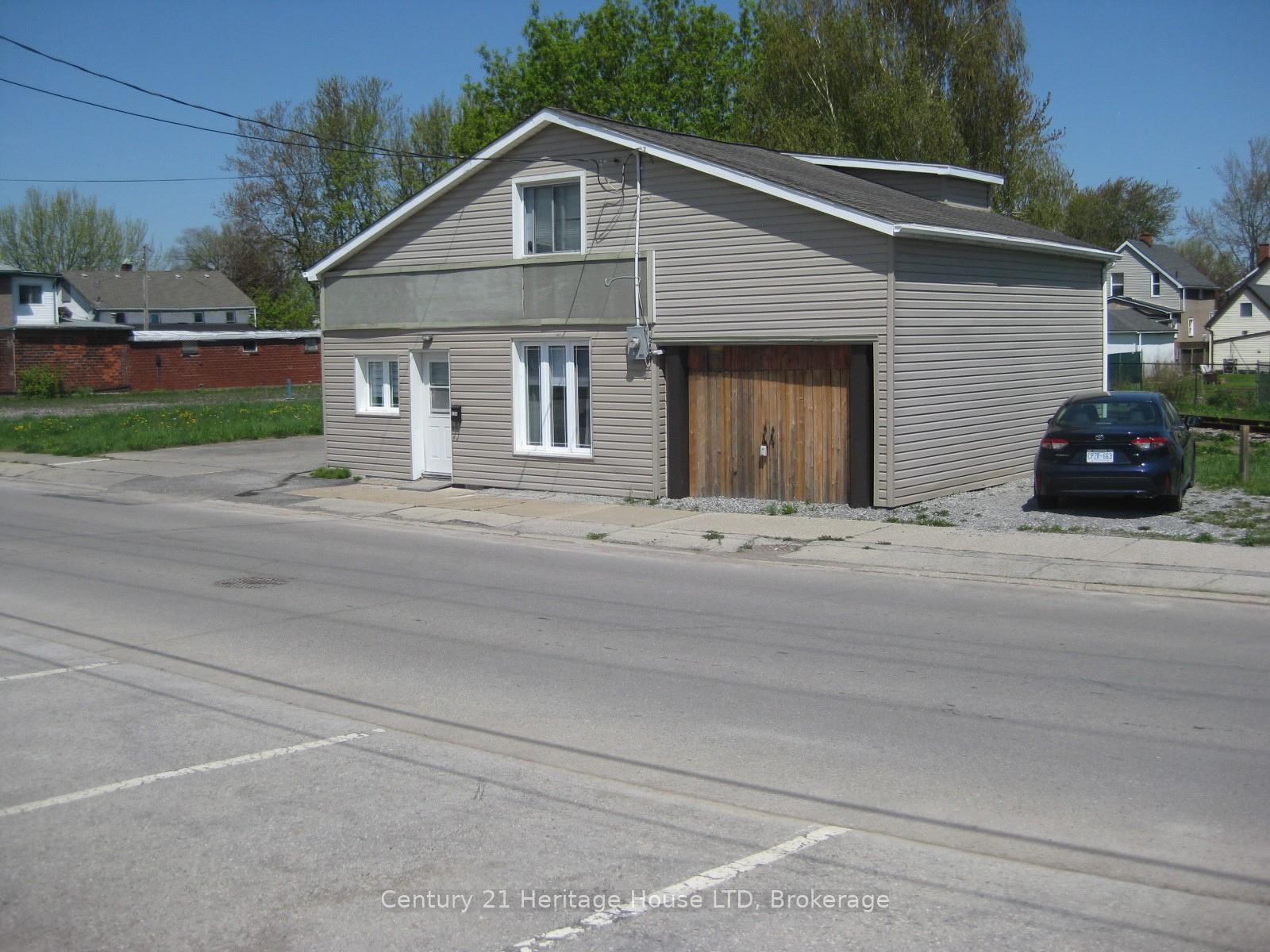 Photo 2 of 104 Fraser Street, Port Colborne, Killaly East — HOMEH