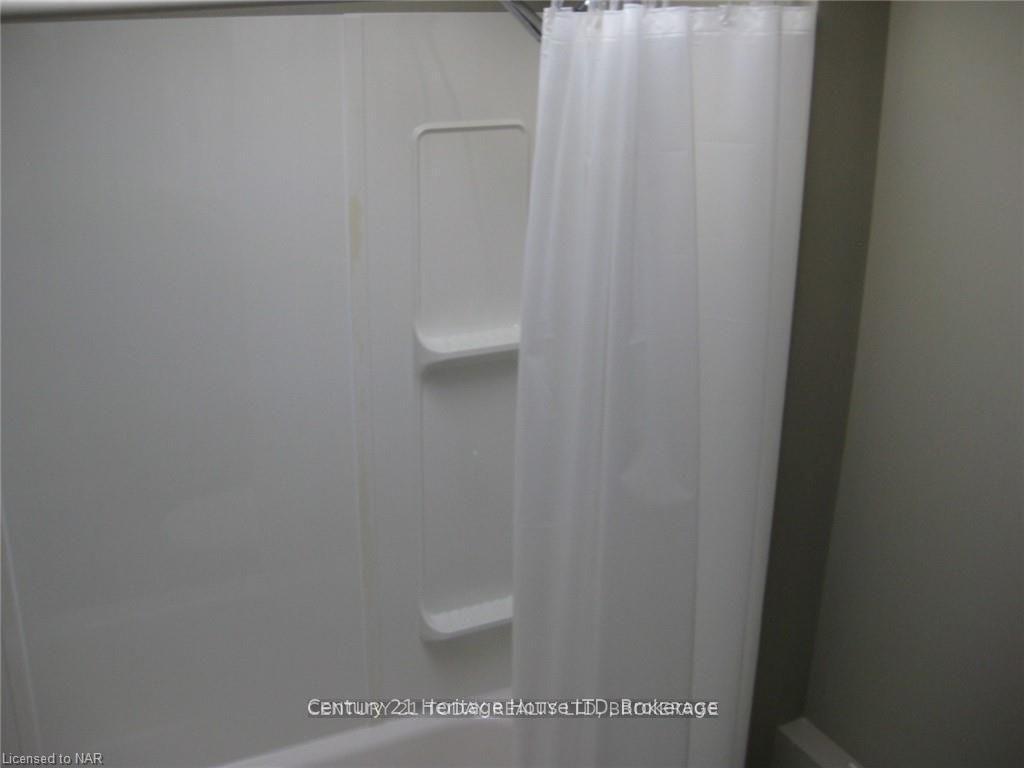 Photo 9 of 104 Fraser Street, Port Colborne, Killaly East — HOMEH