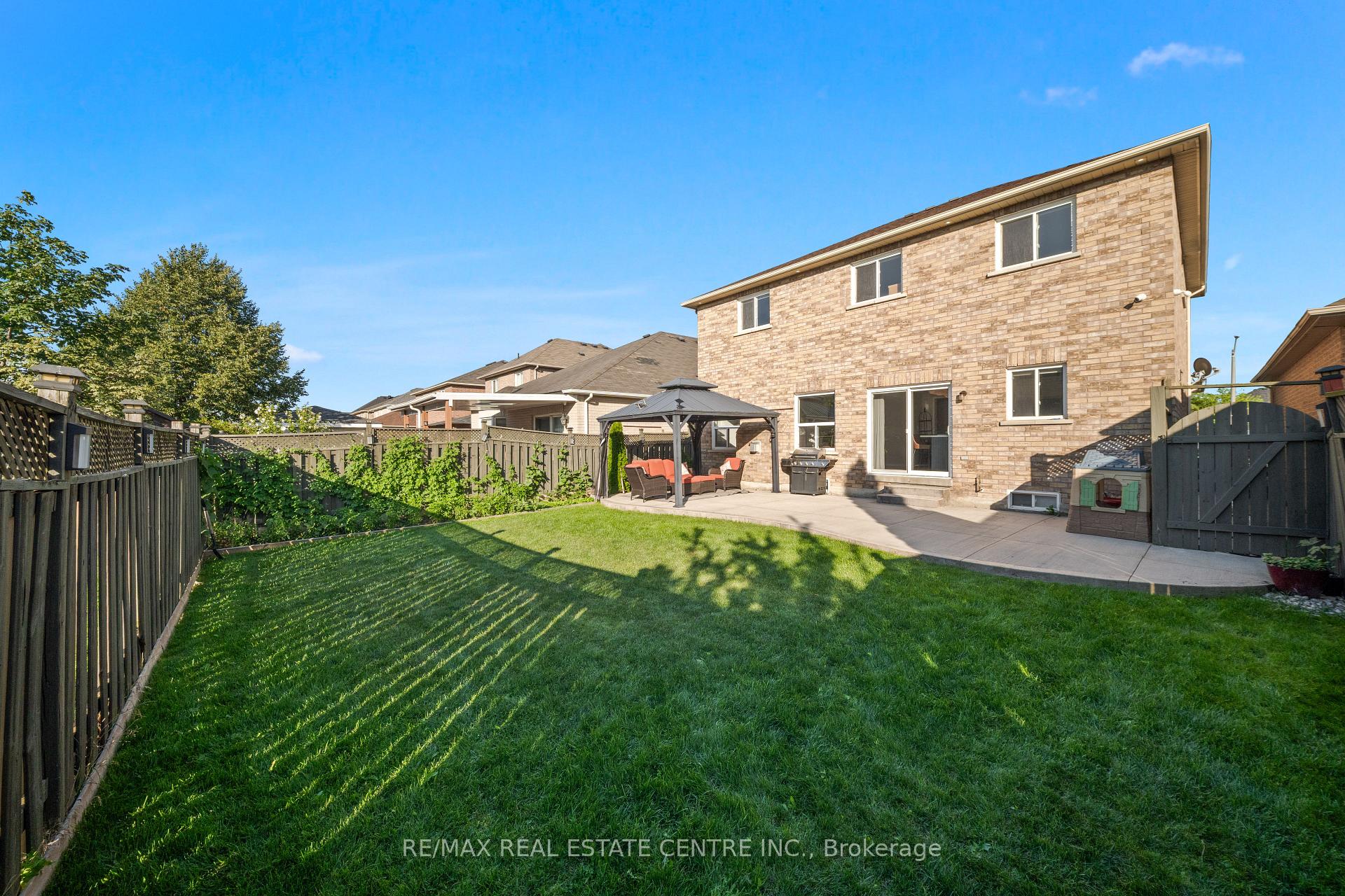 Photo 36 of 10 Midvale Road, Brampton, Fletcher's Meadow — HOMEH