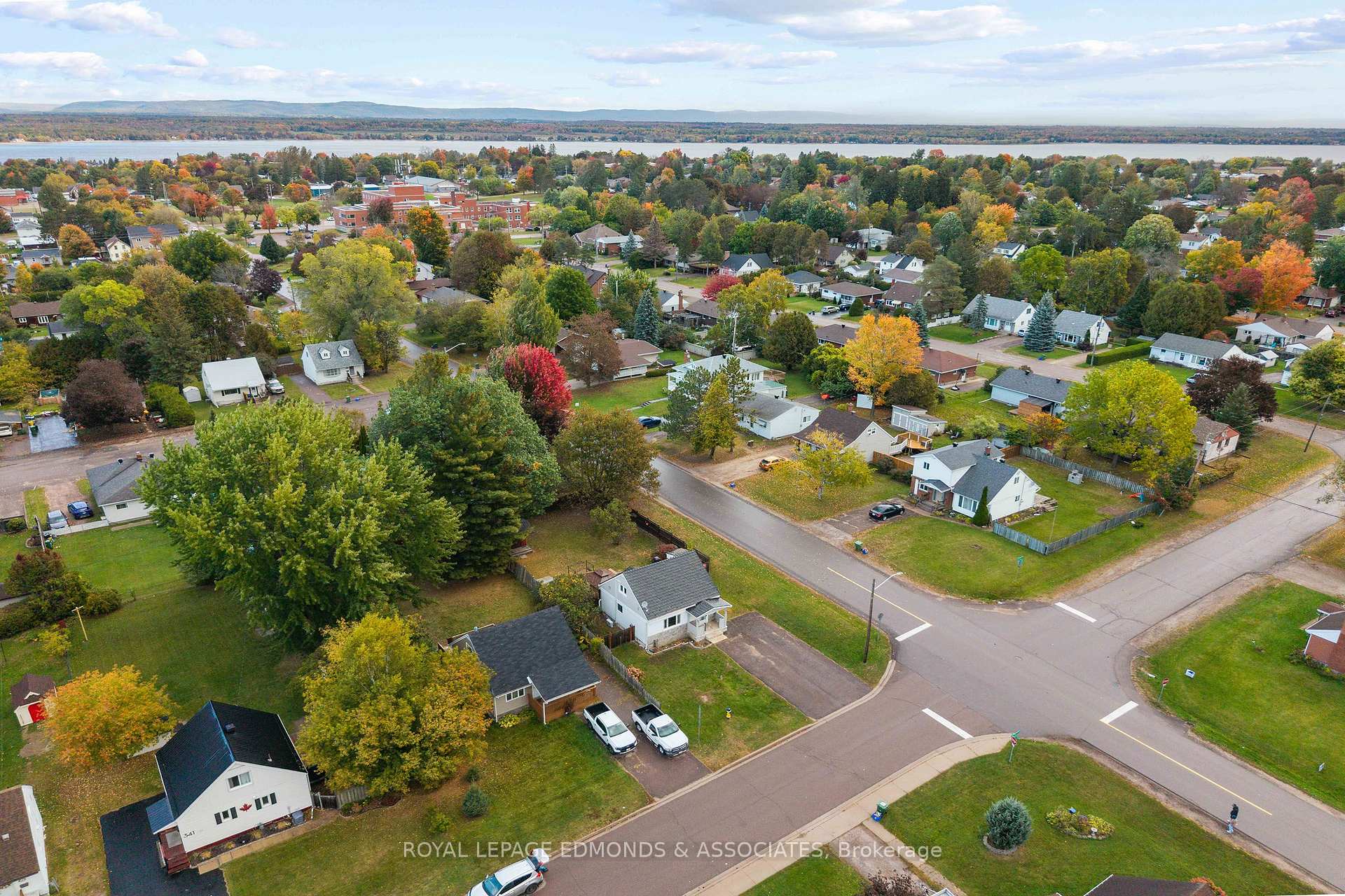 Photo 45 of 359 Chamberlain Street, Pembroke, Pembroke — HOMEH