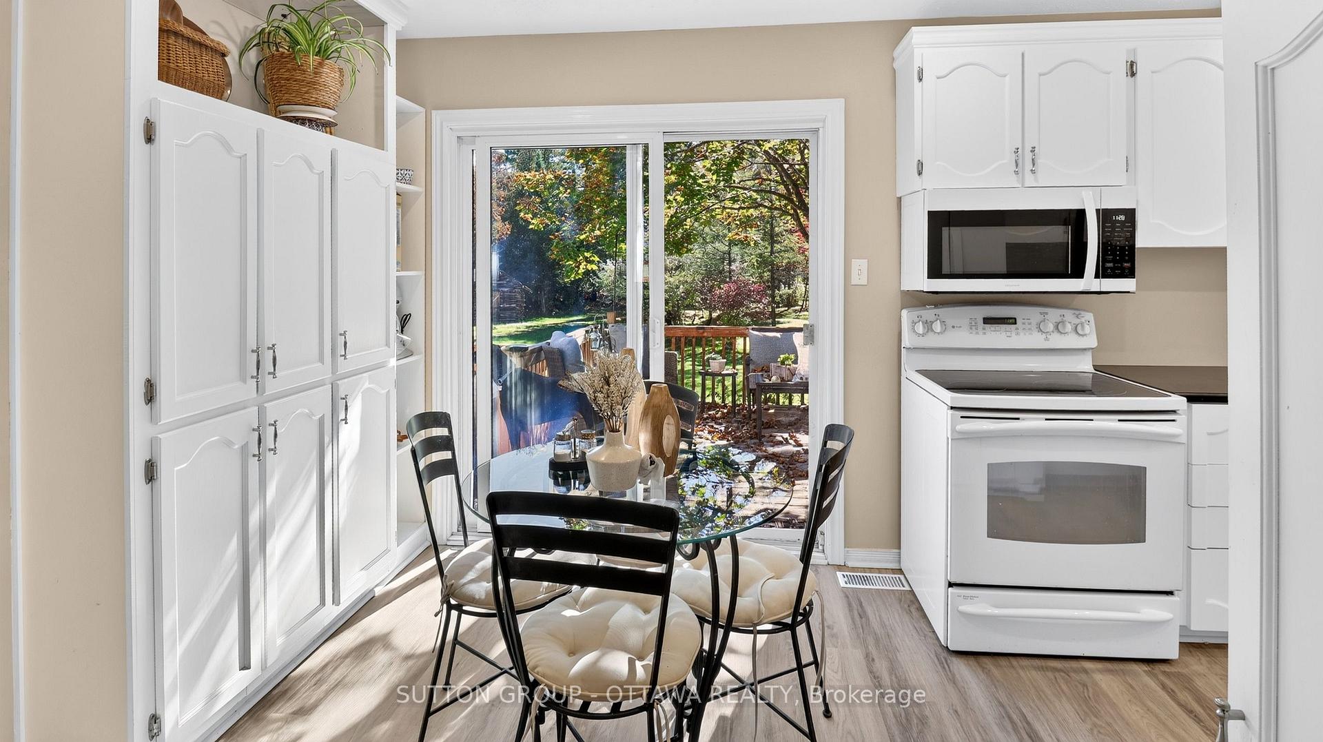 Photo 19 of 2954 Richardson Side Road, Ottawa, Huntley Ward (South West) — HOMEH