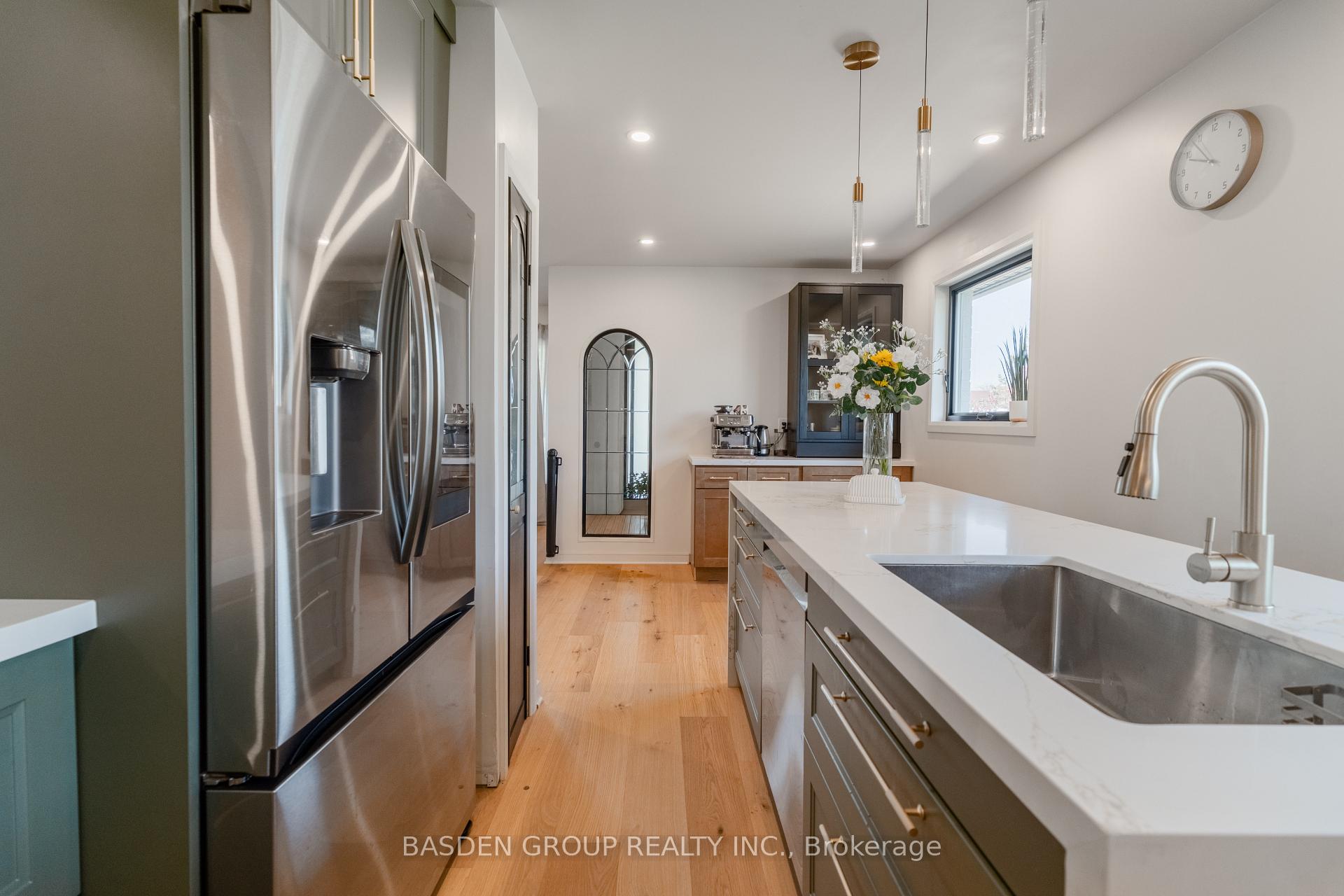 Photo 19 of 21 Mayberry Road, North York, Glenfield-Jane Heights — HOMEH