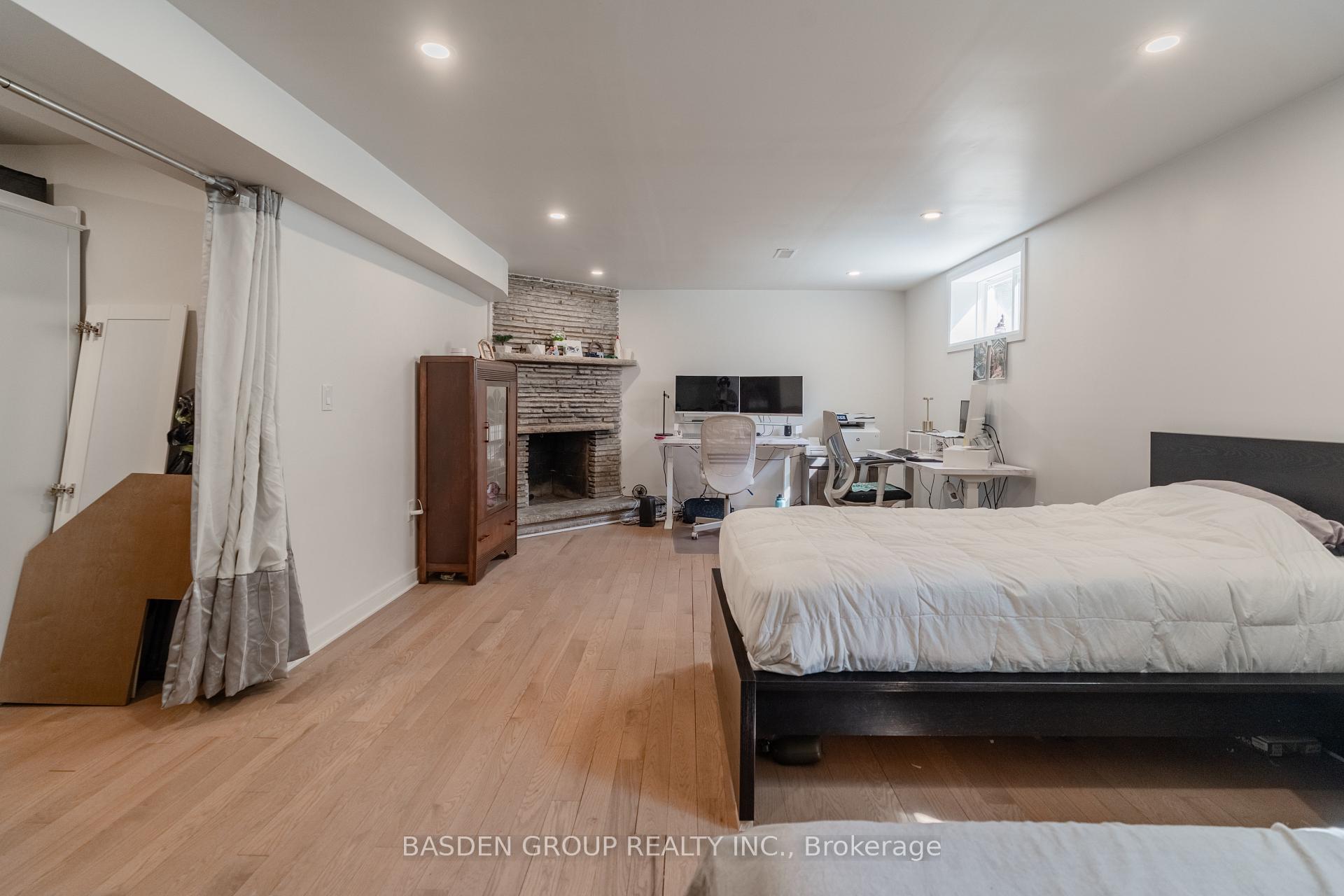 Photo 36 of 21 Mayberry Road, North York, Glenfield-Jane Heights — HOMEH