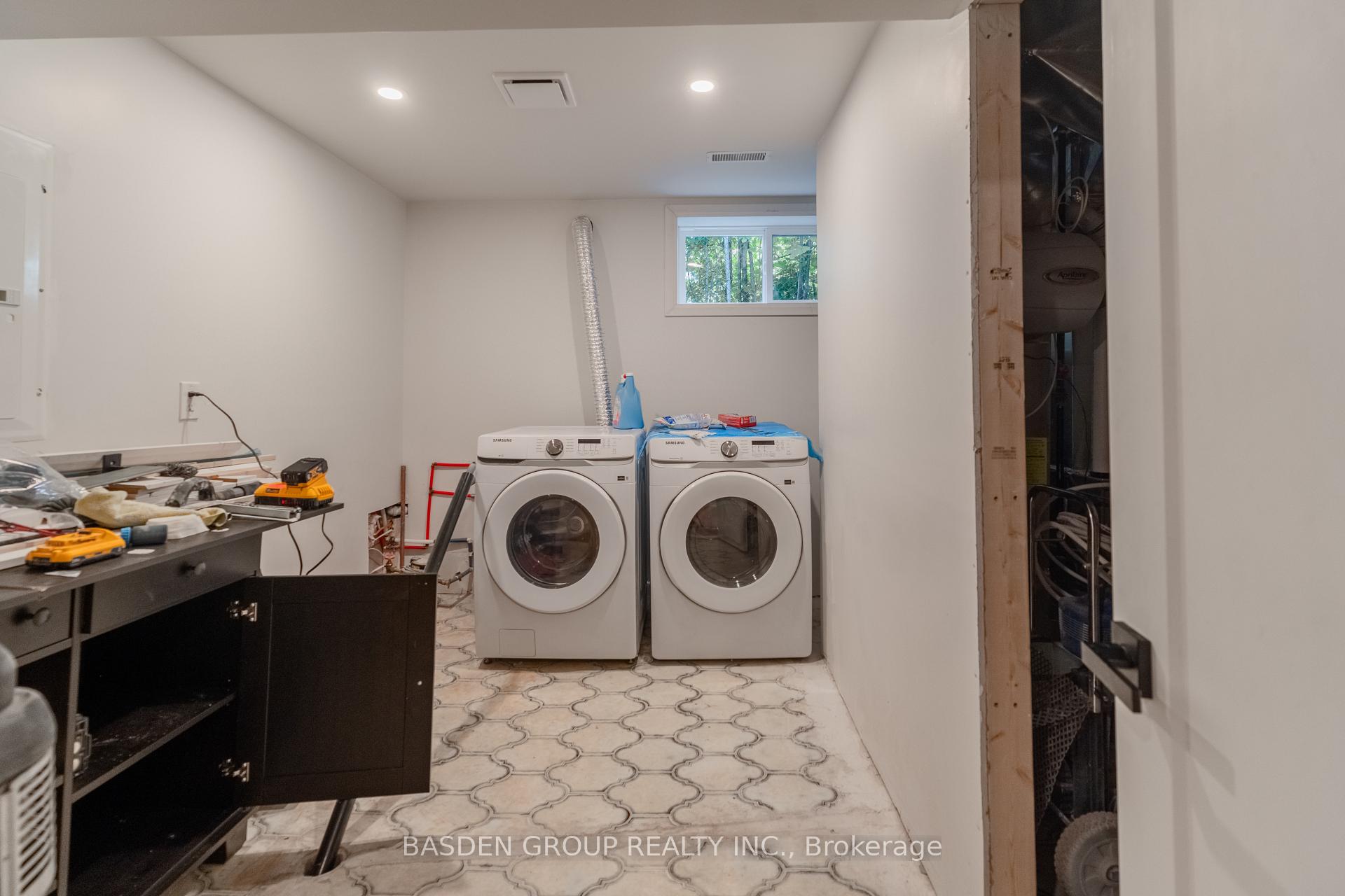 Photo 39 of 21 Mayberry Road, North York, Glenfield-Jane Heights — HOMEH