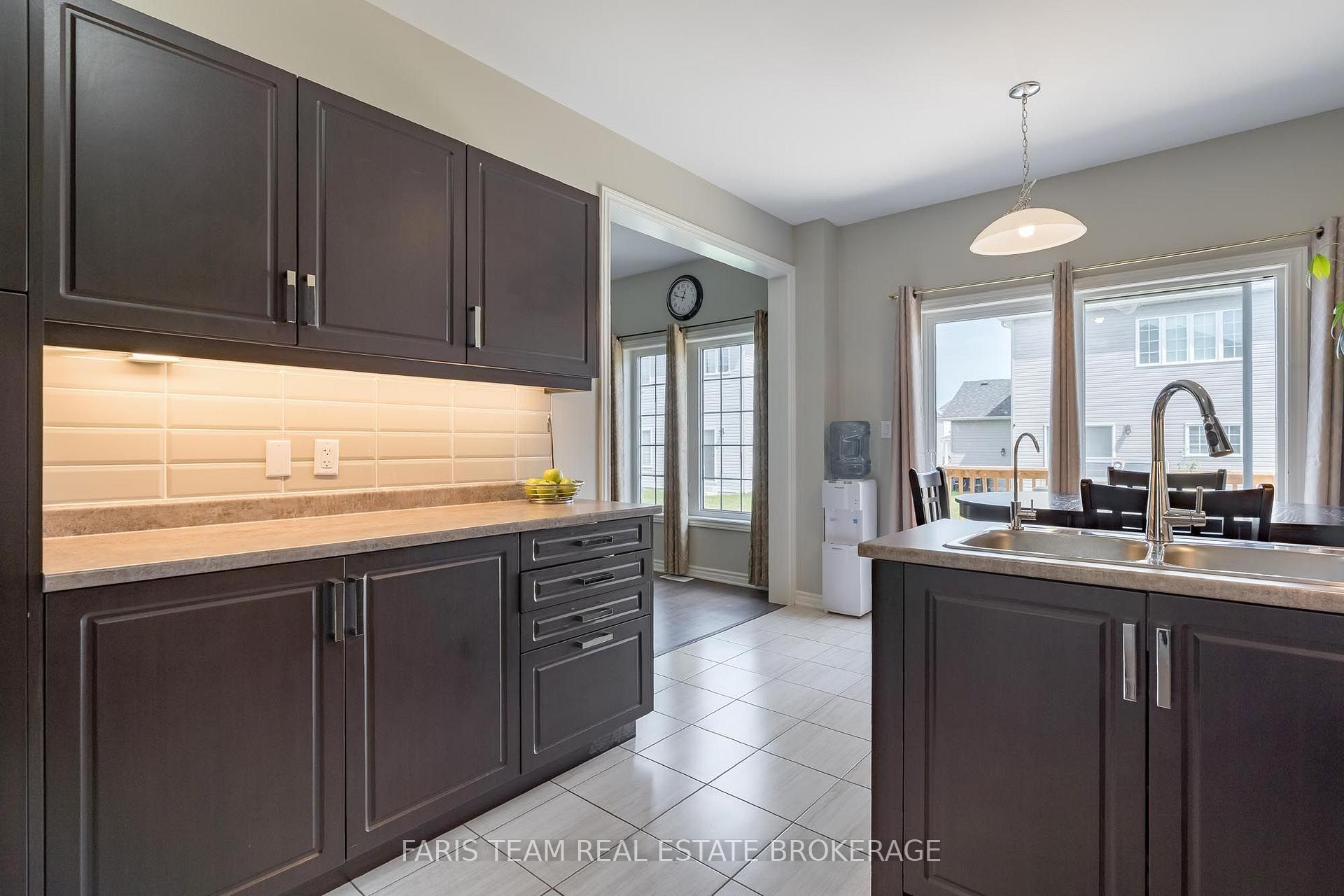 Photo 8 of 207 Cubitt Street, Clearview, Stayner — HOMEH